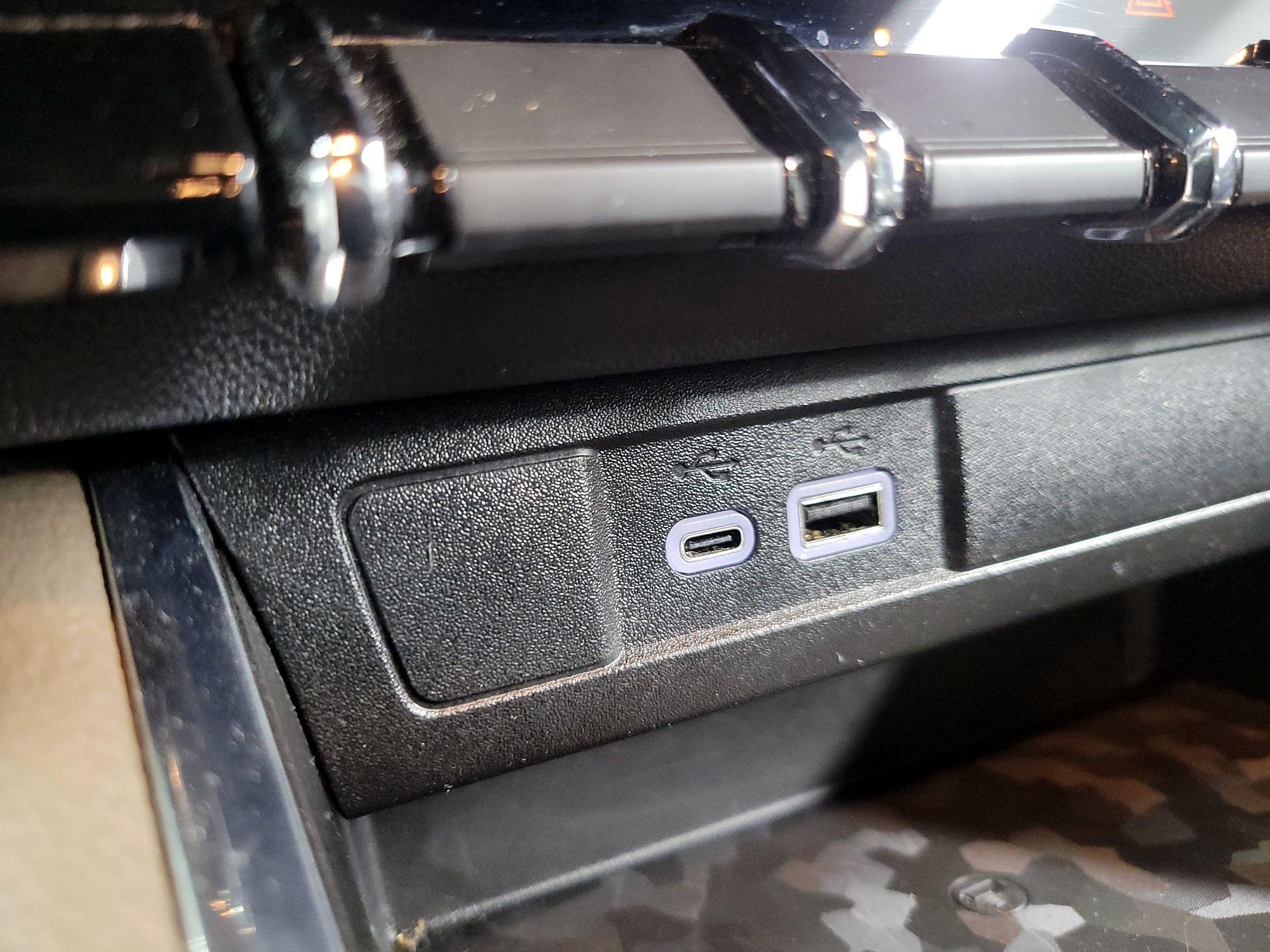 Thumbnail: 2024 GMC Canyon - 19