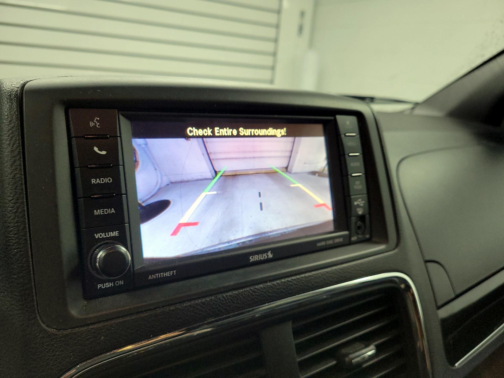 Thumbnail: 2017 Dodge Grand Caravan - 11