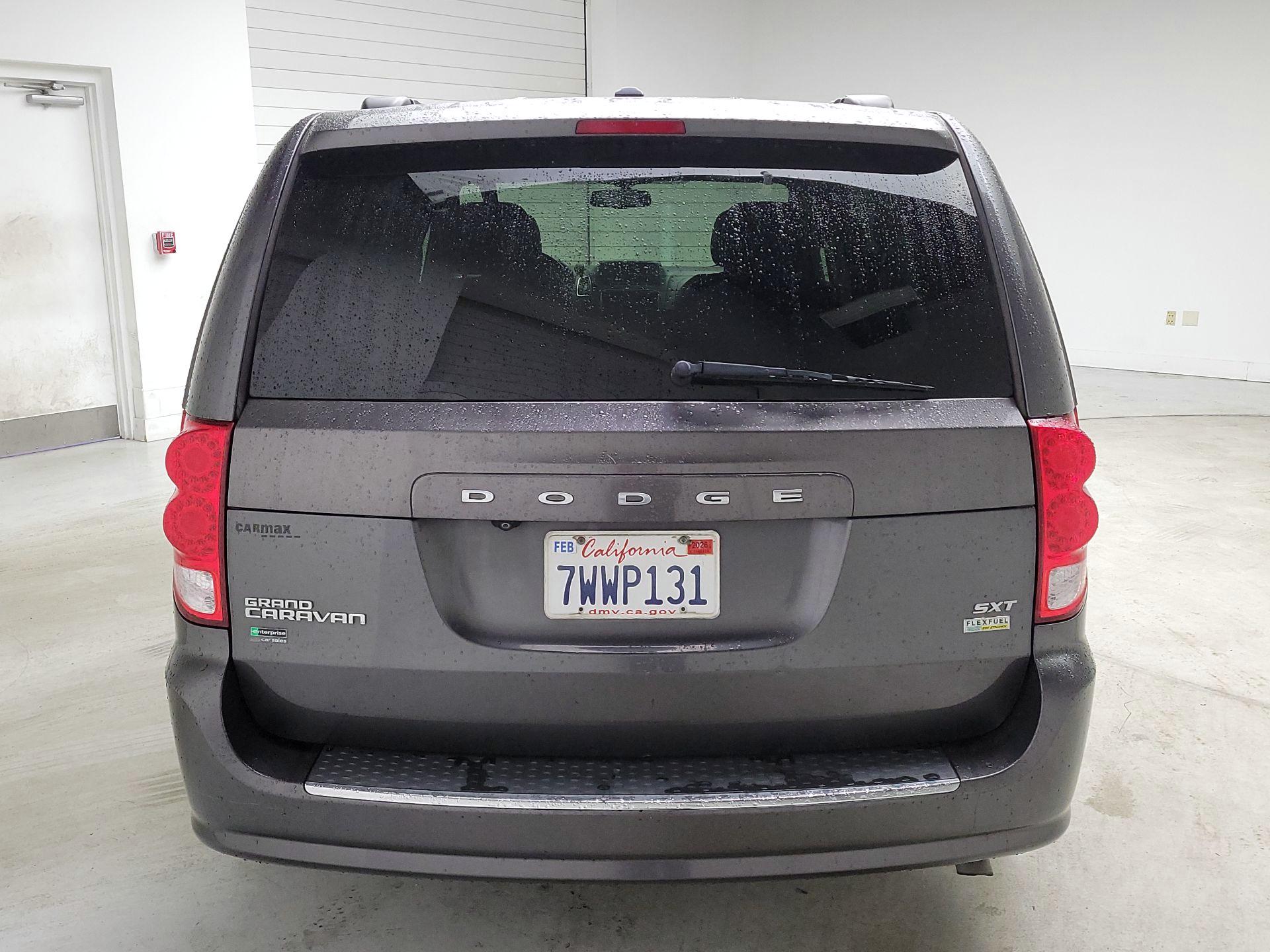 Thumbnail: 2017 Dodge Grand Caravan - 7