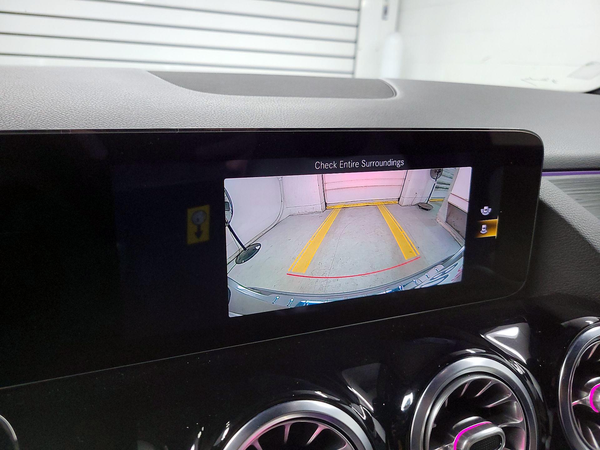 Thumbnail: 2021 Mercedes-Benz GLA - 14