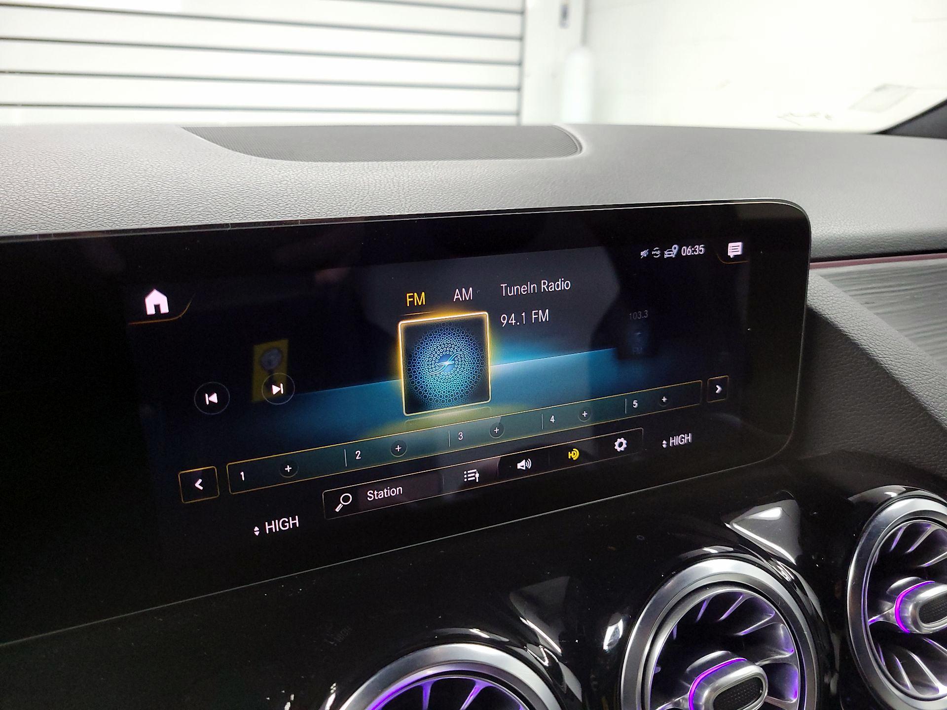 Thumbnail: 2021 Mercedes-Benz GLA - 15