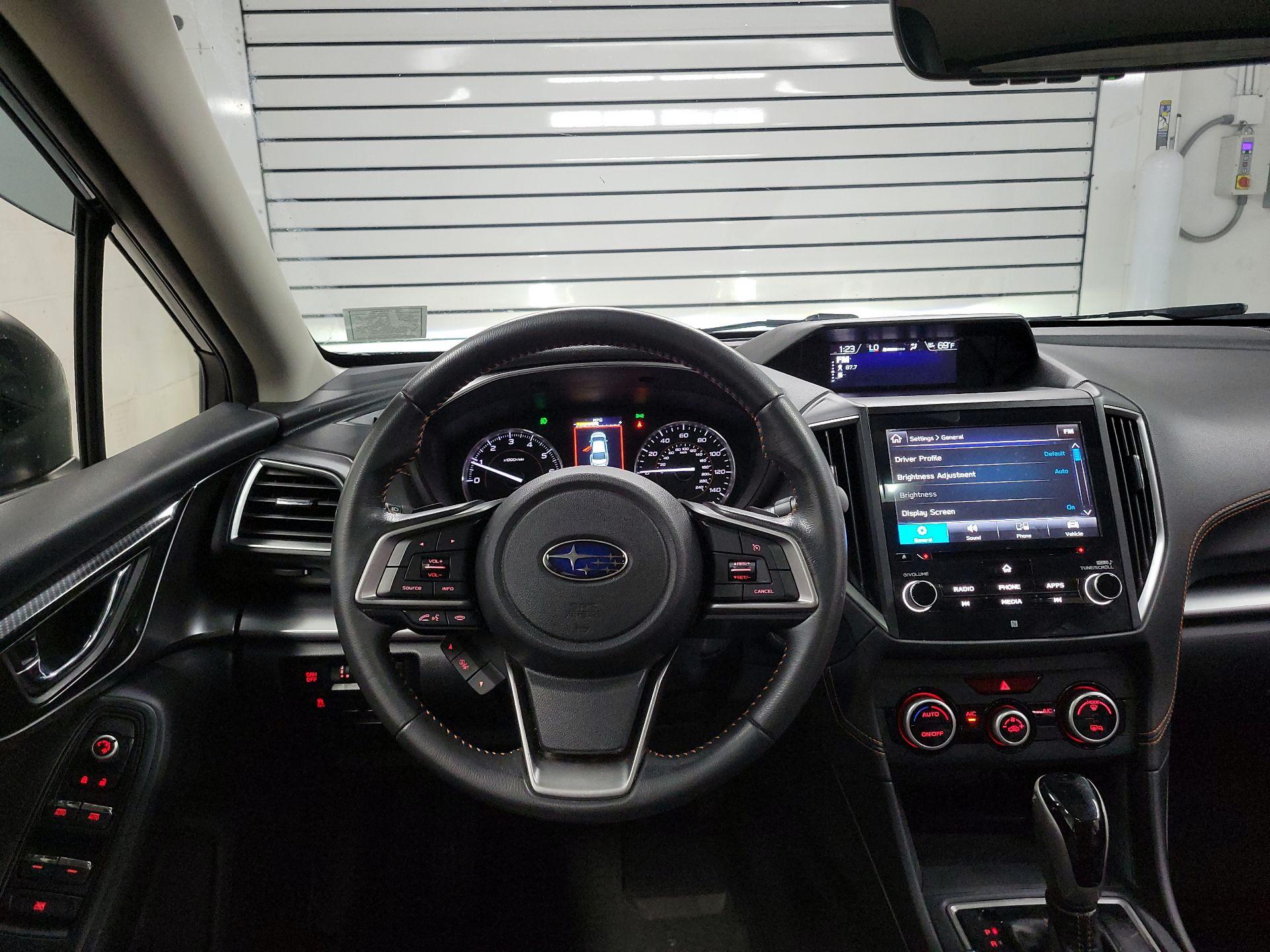 Thumbnail: 2018 Subaru Crosstrek - 10