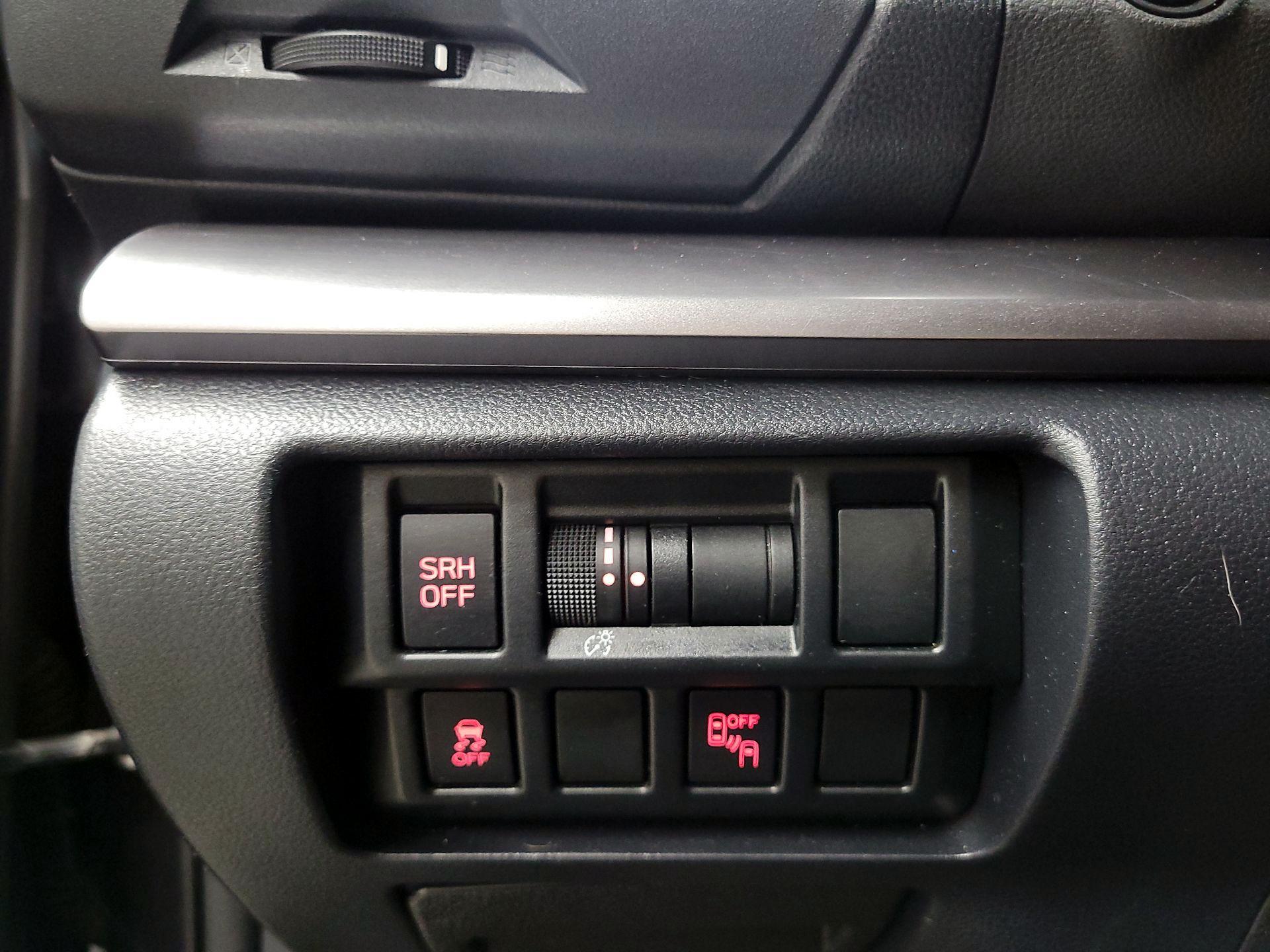 Thumbnail: 2018 Subaru Crosstrek - 13