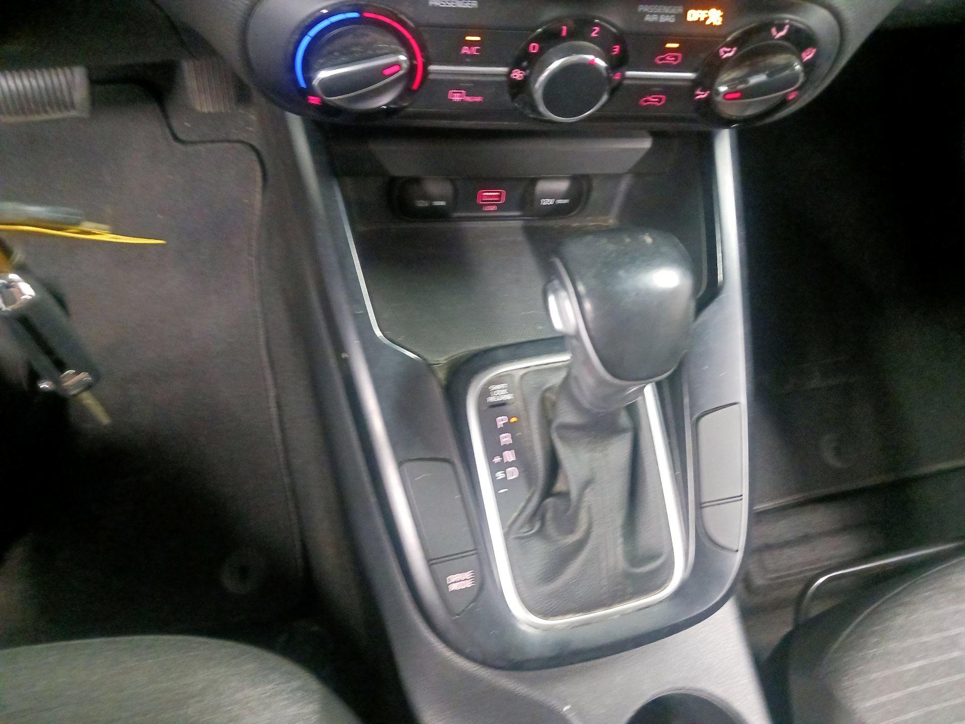 Thumbnail: 2020 Kia Soul - 15