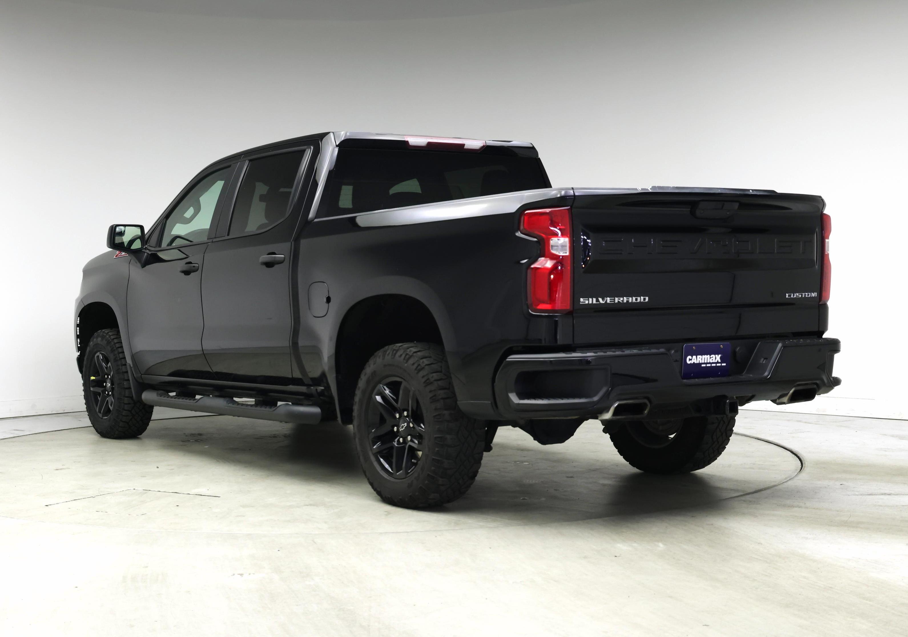 Thumbnail: 2021 Chevrolet Silverado 1500 - 2