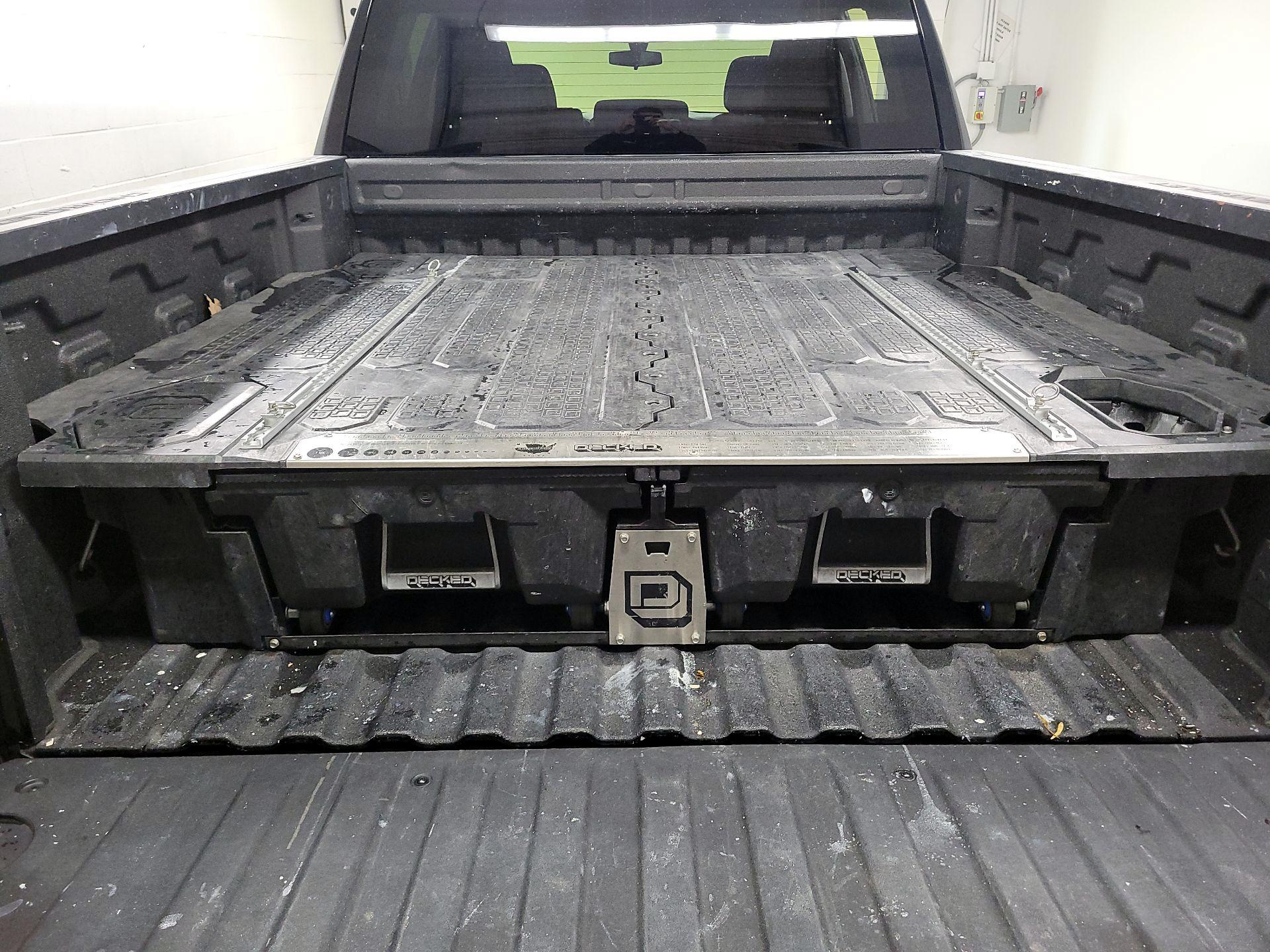 Thumbnail: 2021 Chevrolet Silverado 1500 - 19