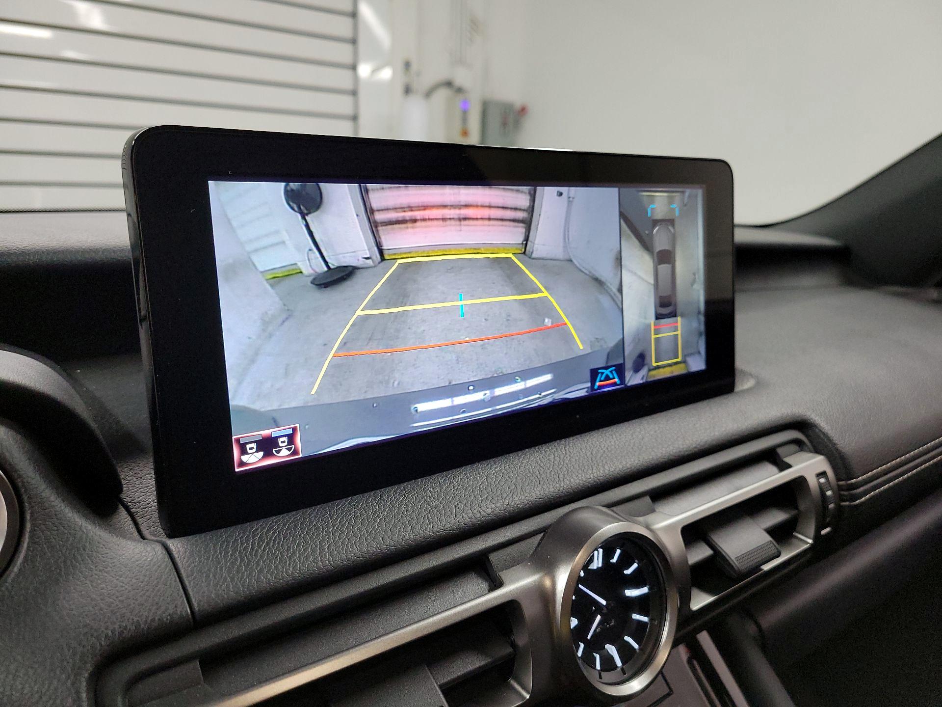 Thumbnail: 2022 Lexus IS - 15