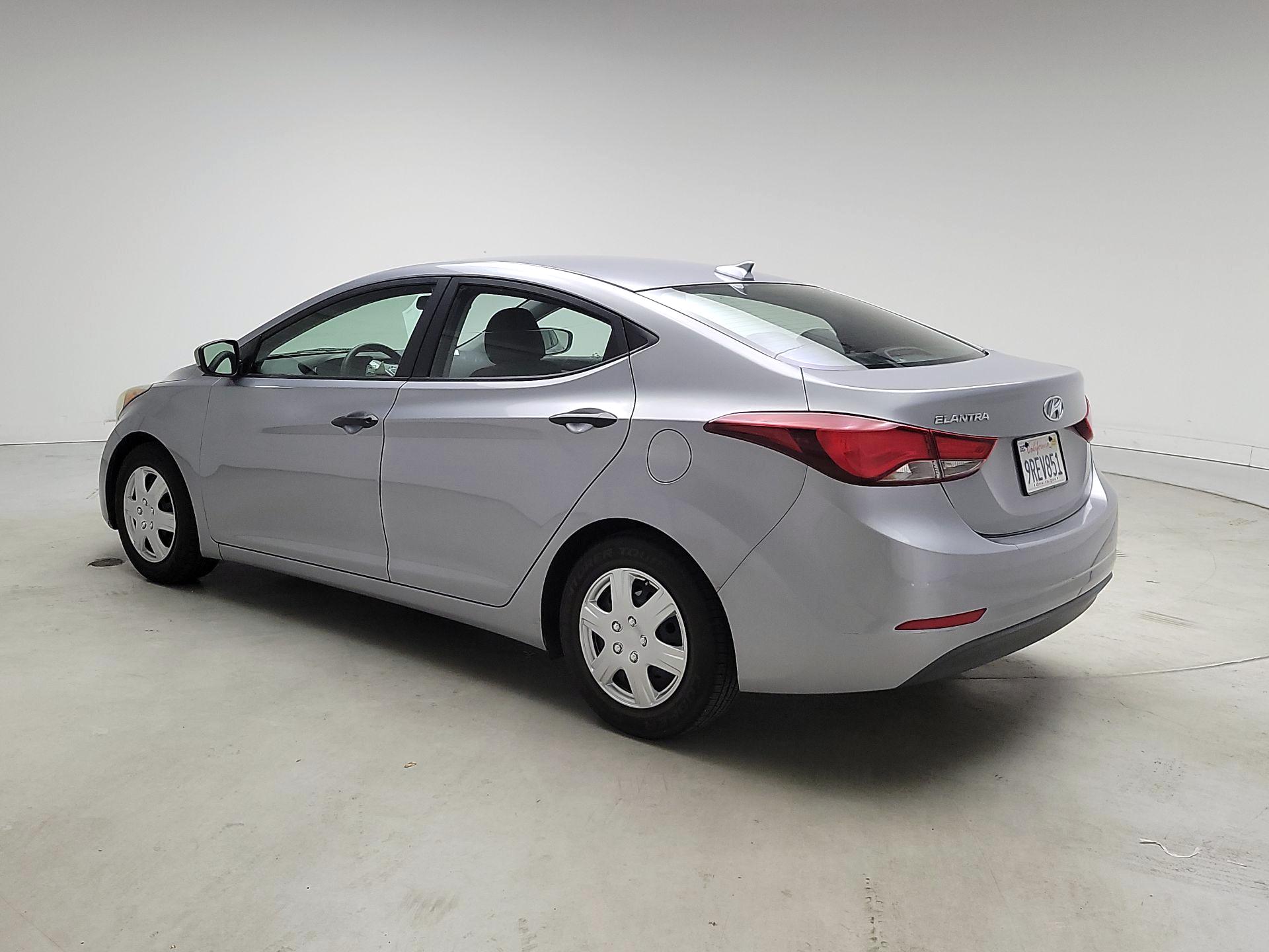 Thumbnail: 2016 Hyundai Elantra - 7