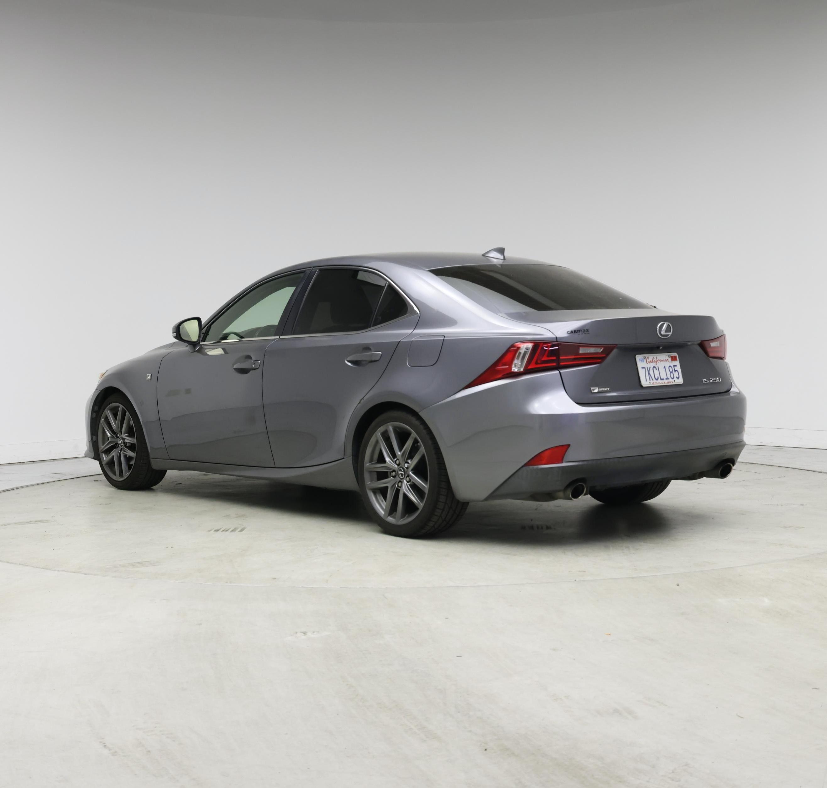 Thumbnail: 2015 Lexus IS - 2