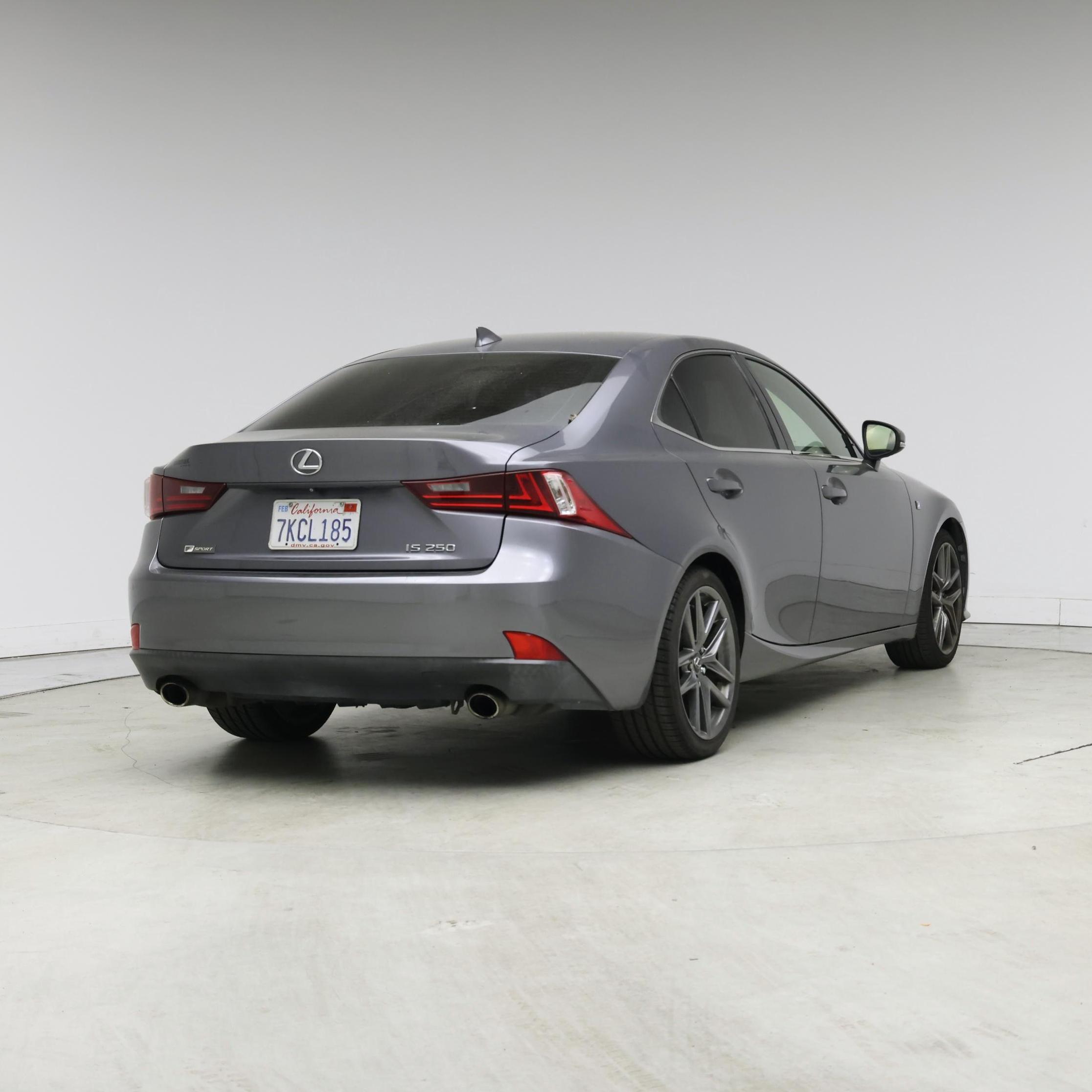 Thumbnail: 2015 Lexus IS - 8