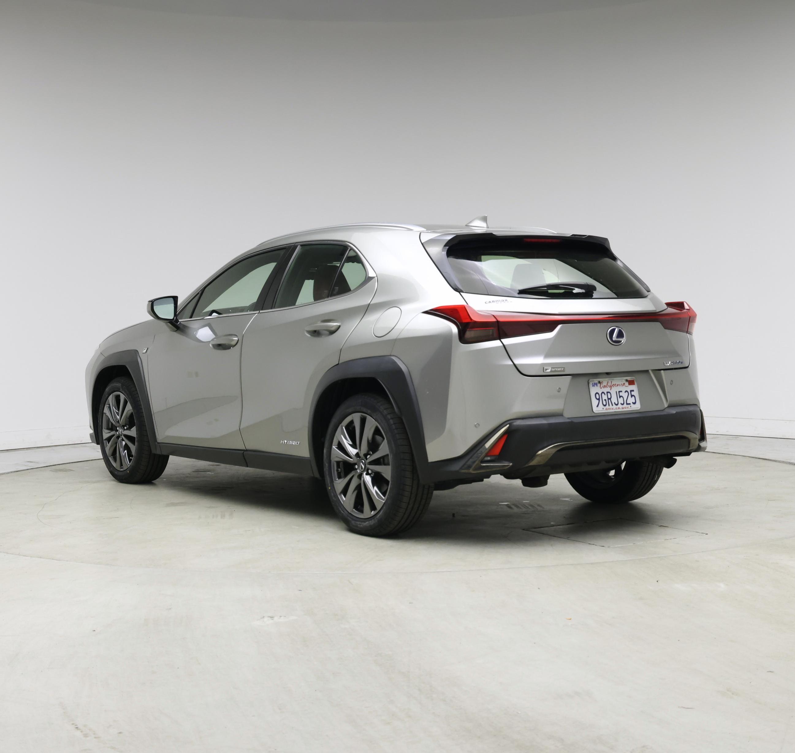 Thumbnail: 2020 Lexus UX - 2