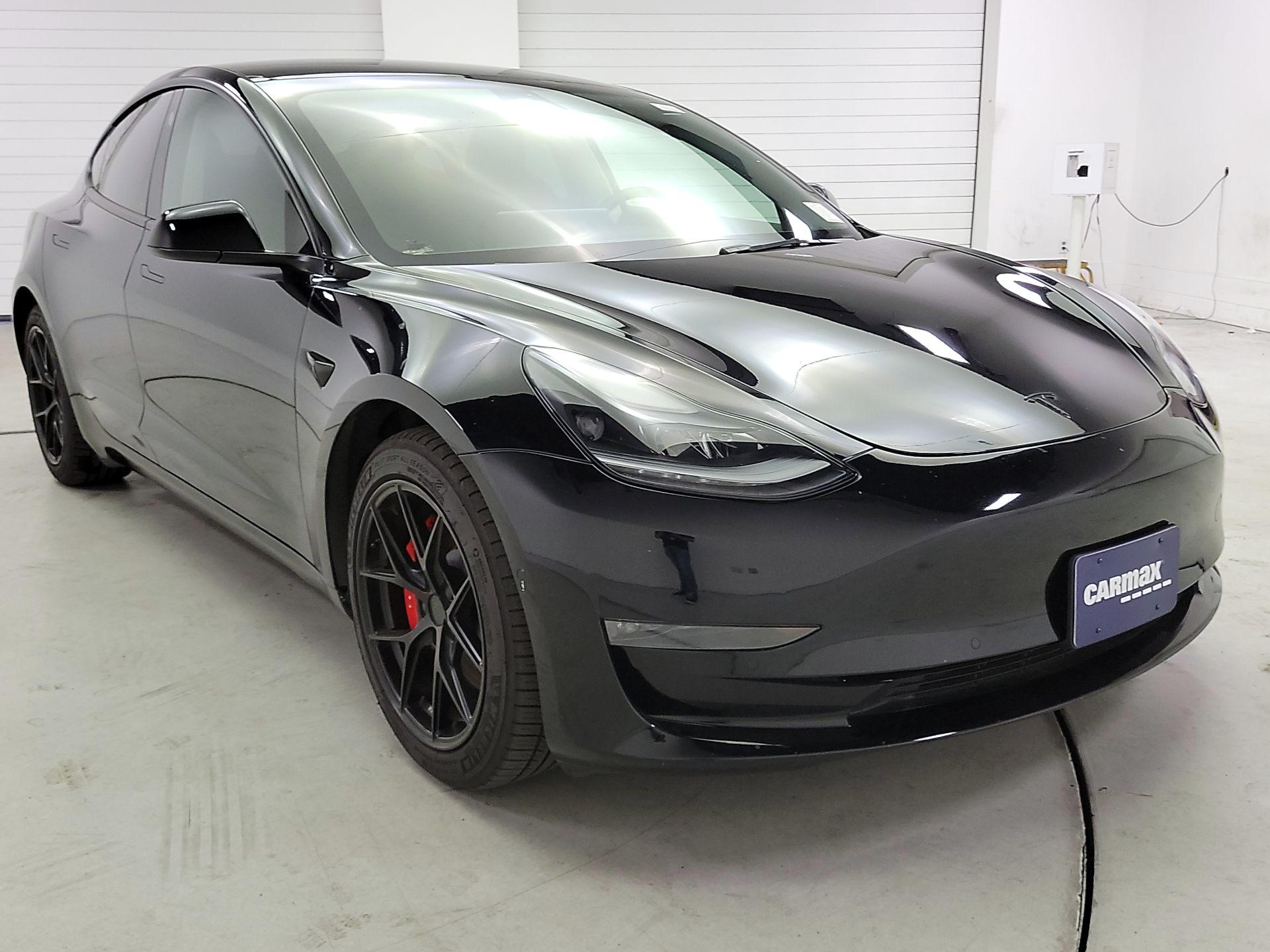 Thumbnail: 2022 Tesla Model 3 - 1