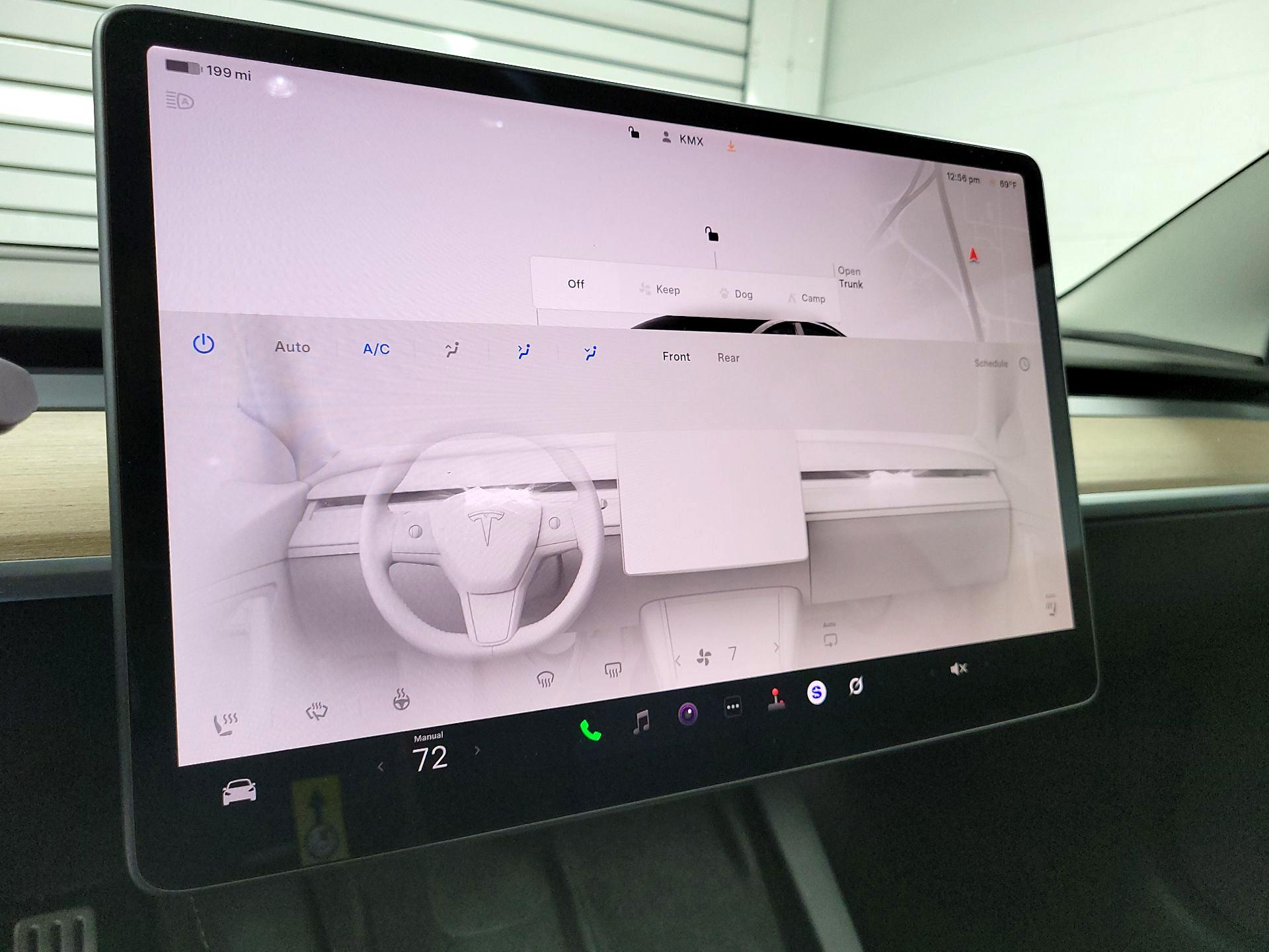 Thumbnail: 2022 Tesla Model 3 - 14