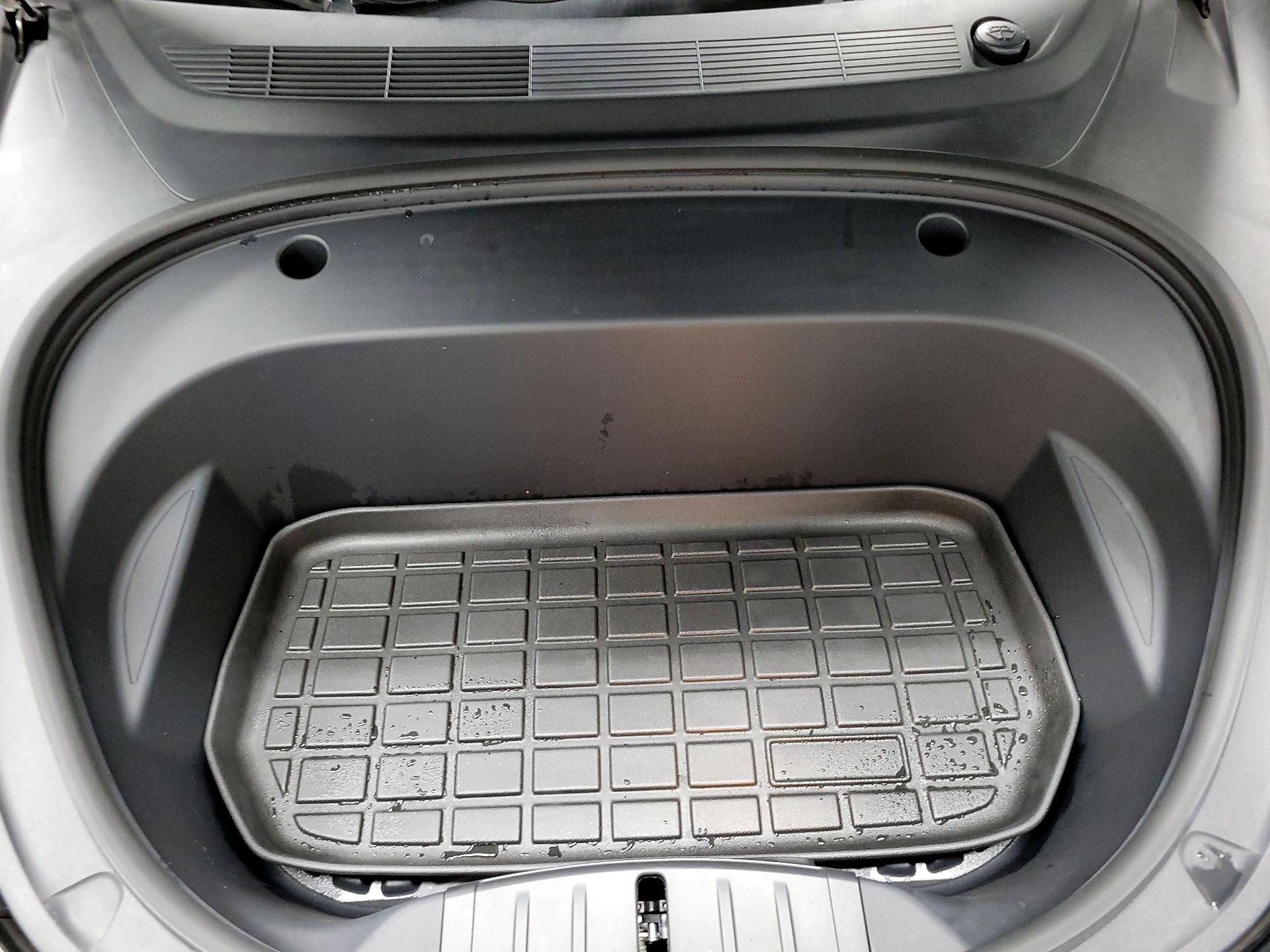 Thumbnail: 2022 Tesla Model 3 - 19