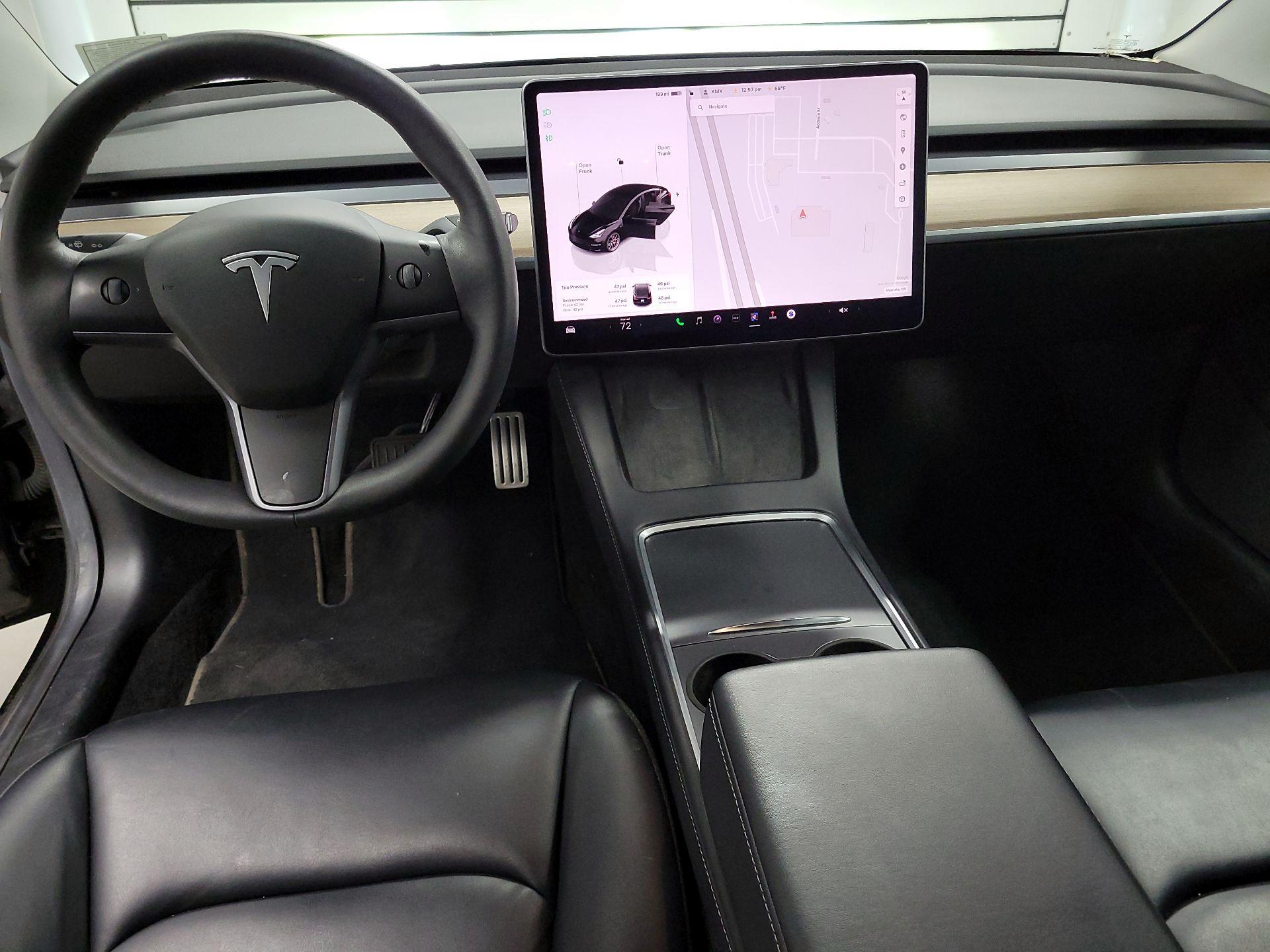 Thumbnail: 2022 Tesla Model 3 - 8