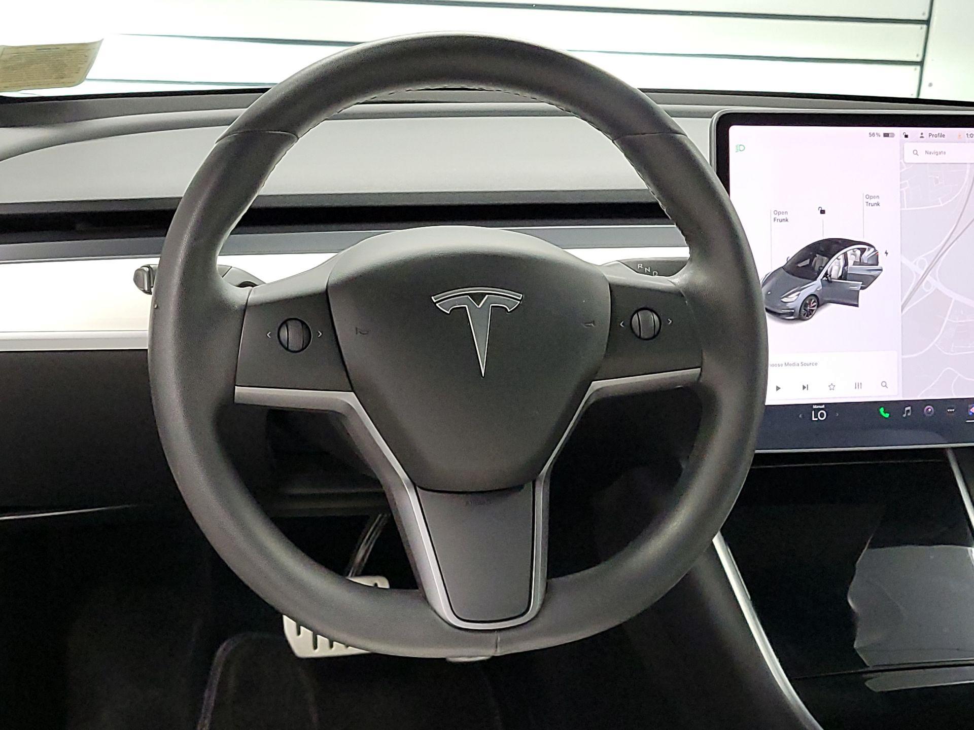 Thumbnail: 2020 Tesla Model 3 - 10