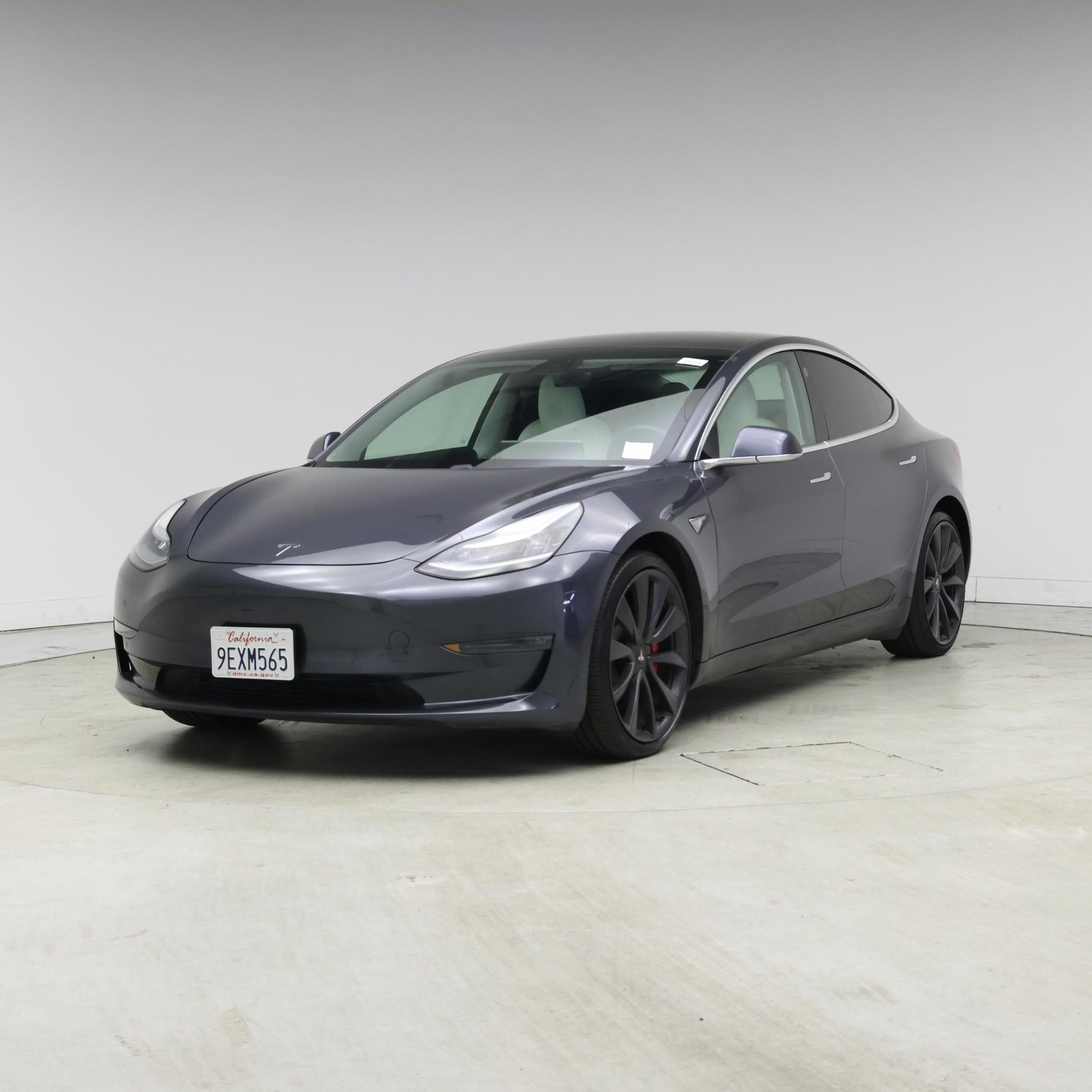 Thumbnail: 2020 Tesla Model 3 - 4