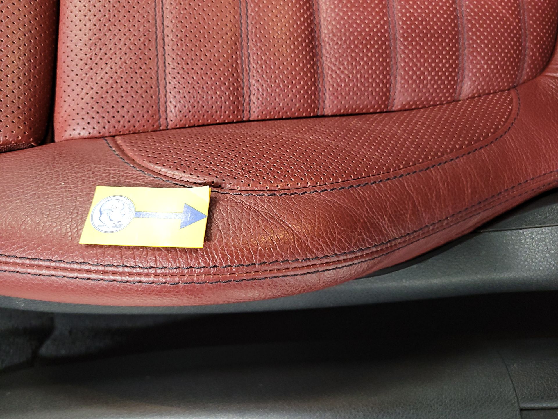 Thumbnail: 2019 Mercedes-Benz C-Class - 20