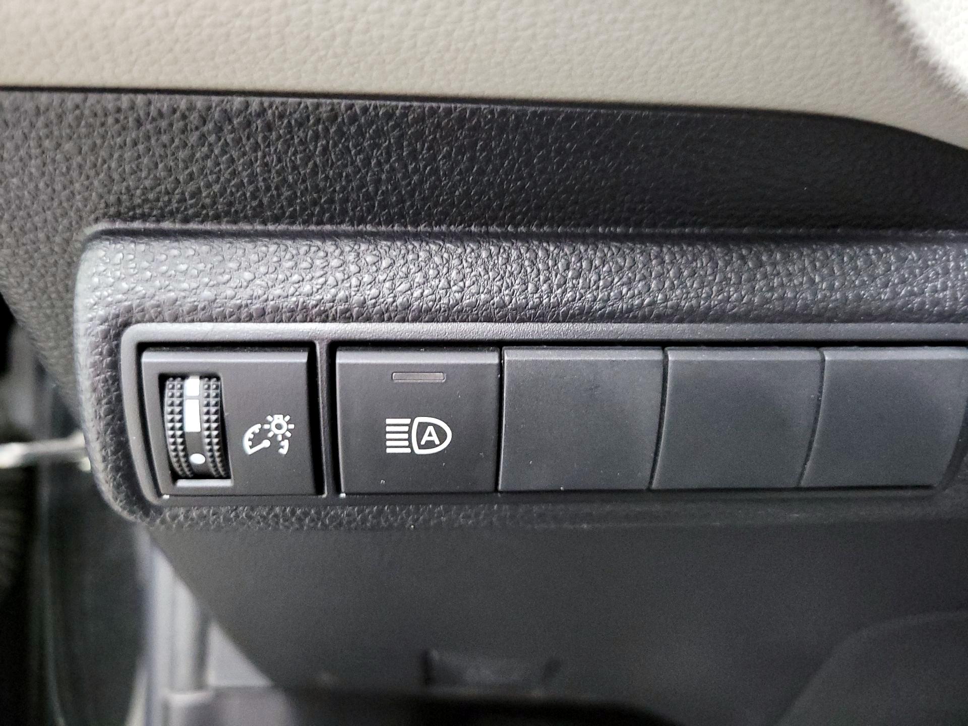 Thumbnail: 2022 Toyota Corolla - 13