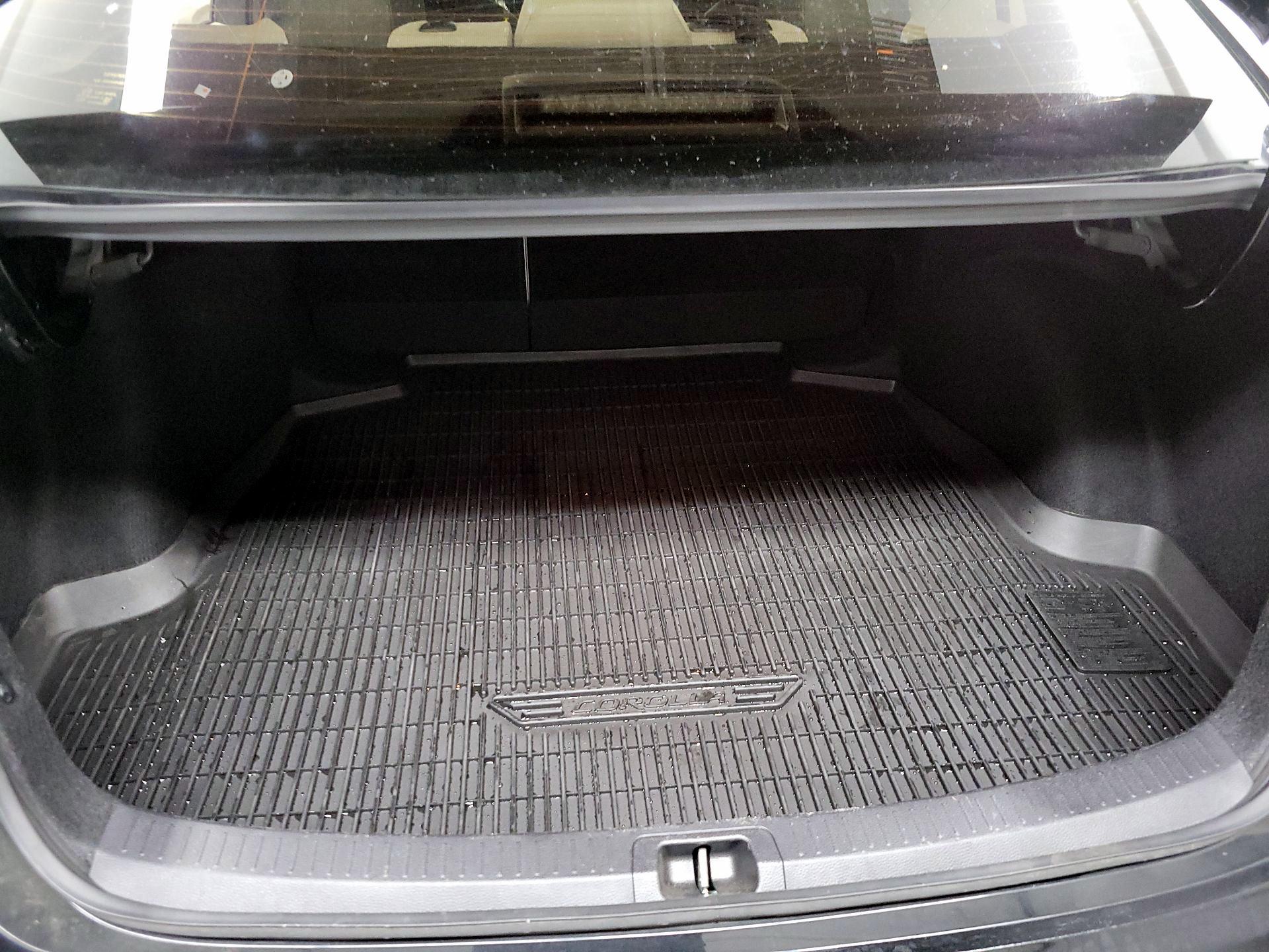 Thumbnail: 2022 Toyota Corolla - 20