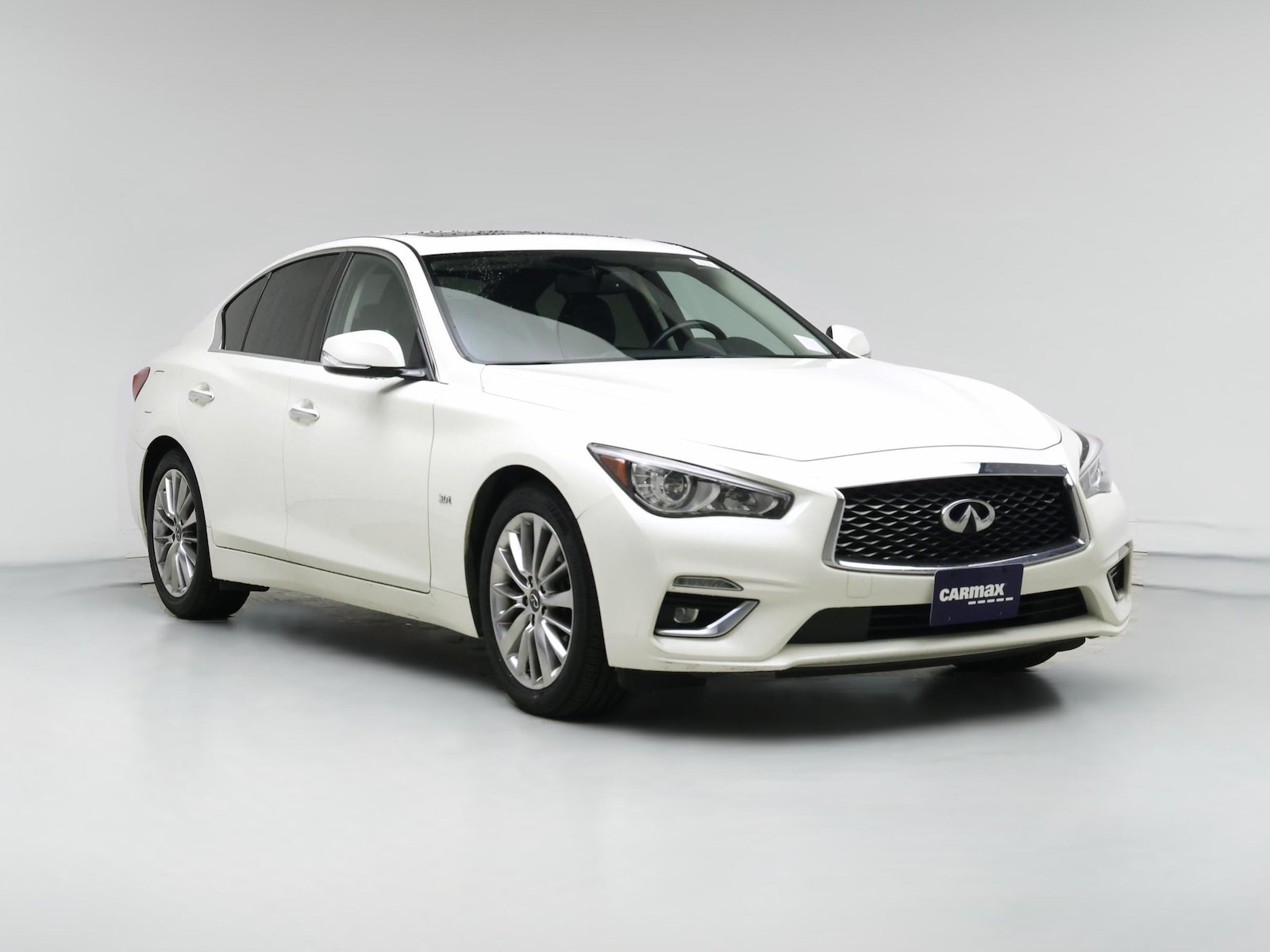 2019 INFINITI Q50 LUXE