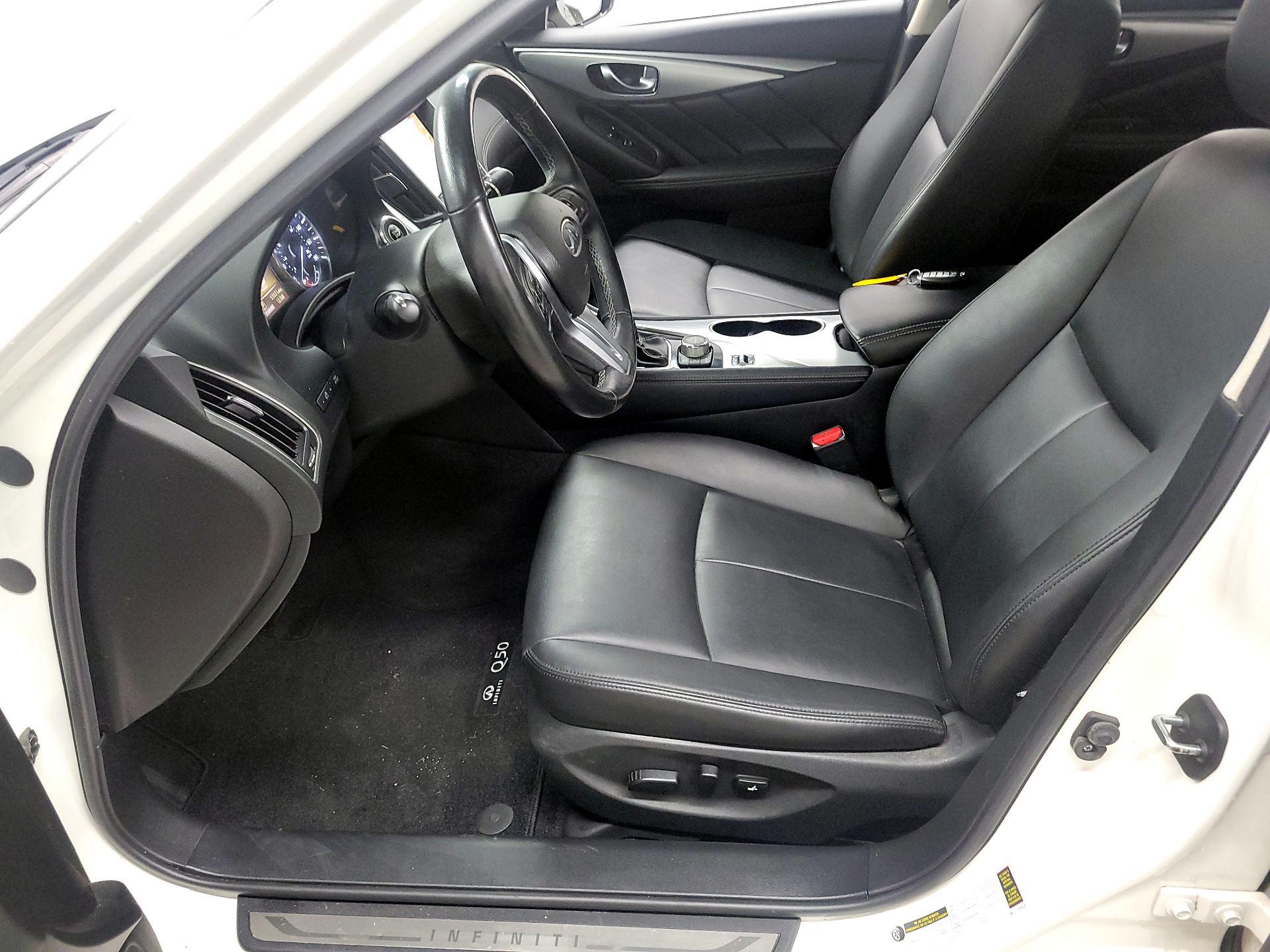 Thumbnail: 2019 INFINITI Q50 - 11