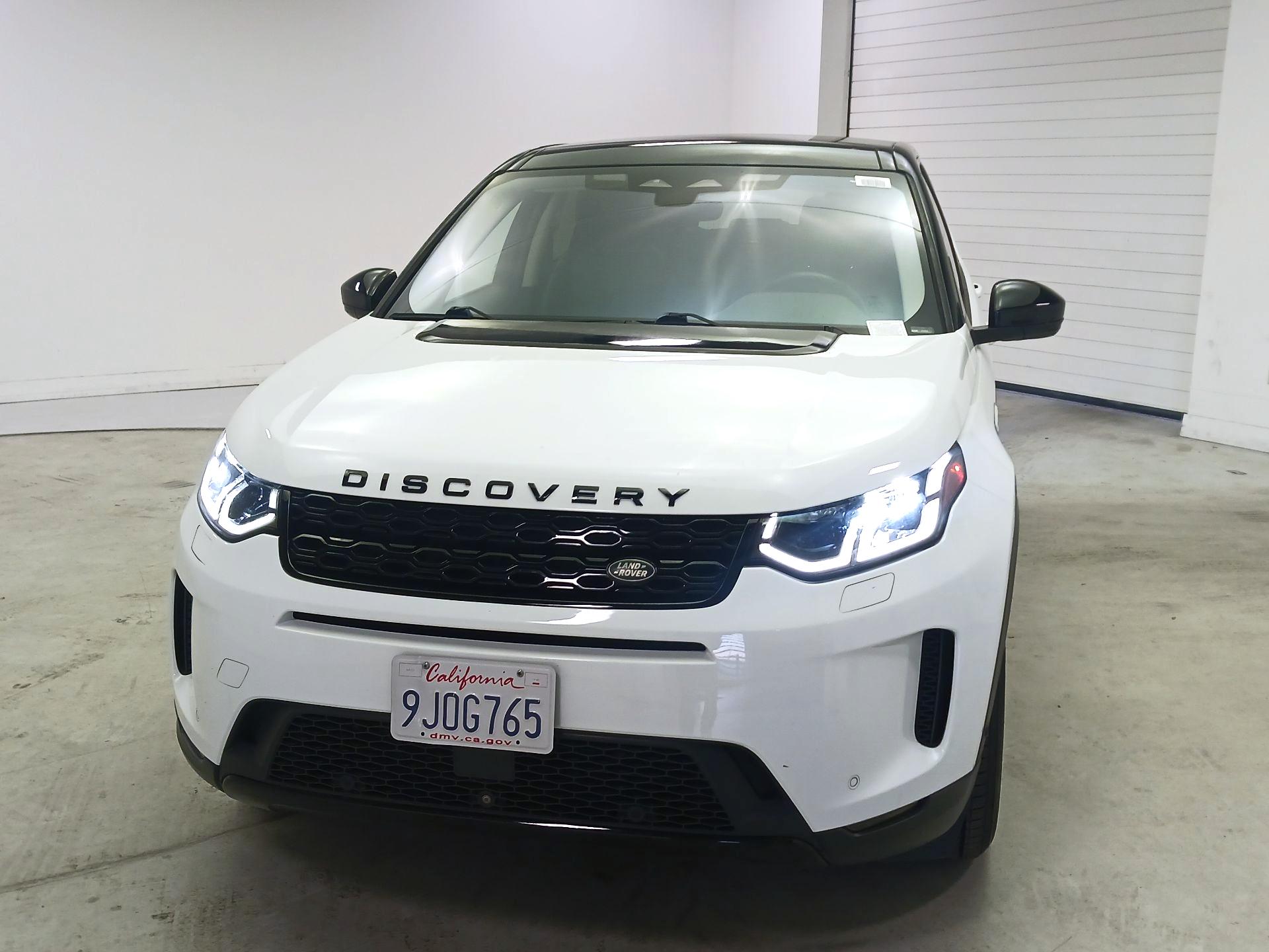 Thumbnail: 2021 Land Rover Discovery Sport - 3