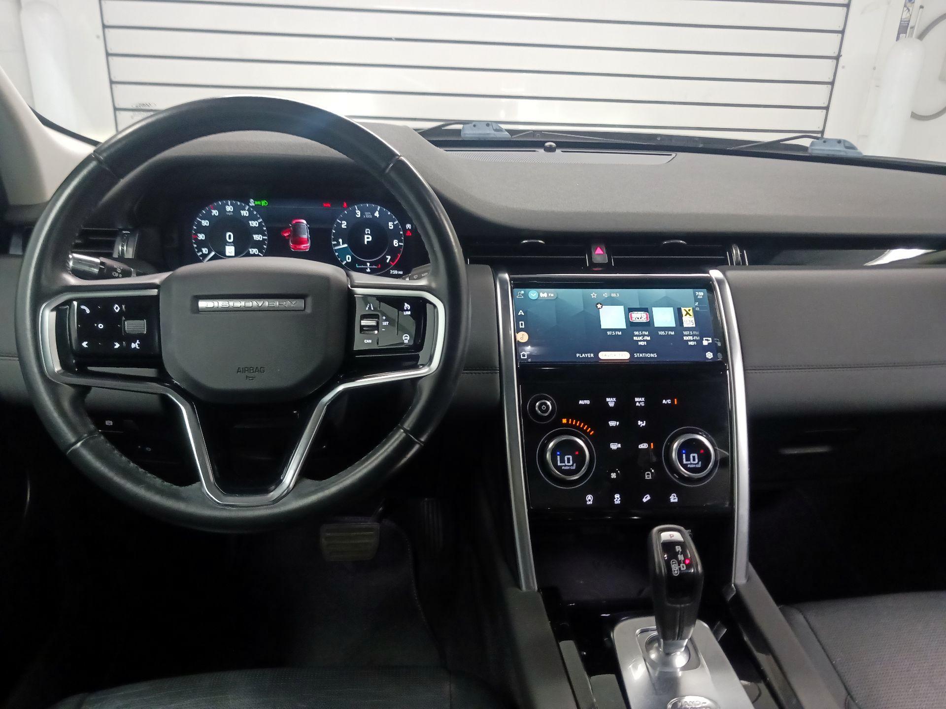 Thumbnail: 2021 Land Rover Discovery Sport - 8