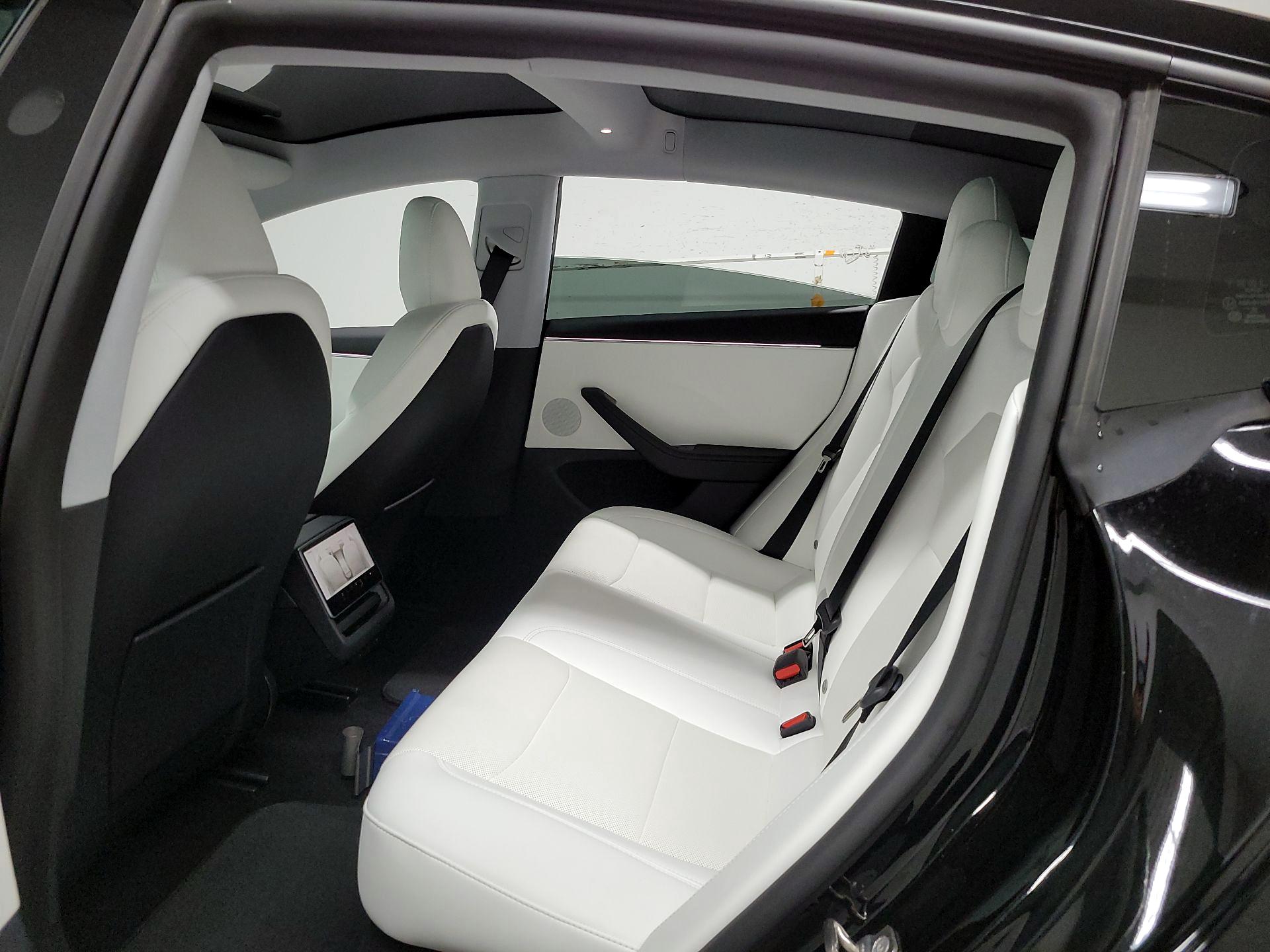 Thumbnail: 2024 Tesla Model 3 - 17