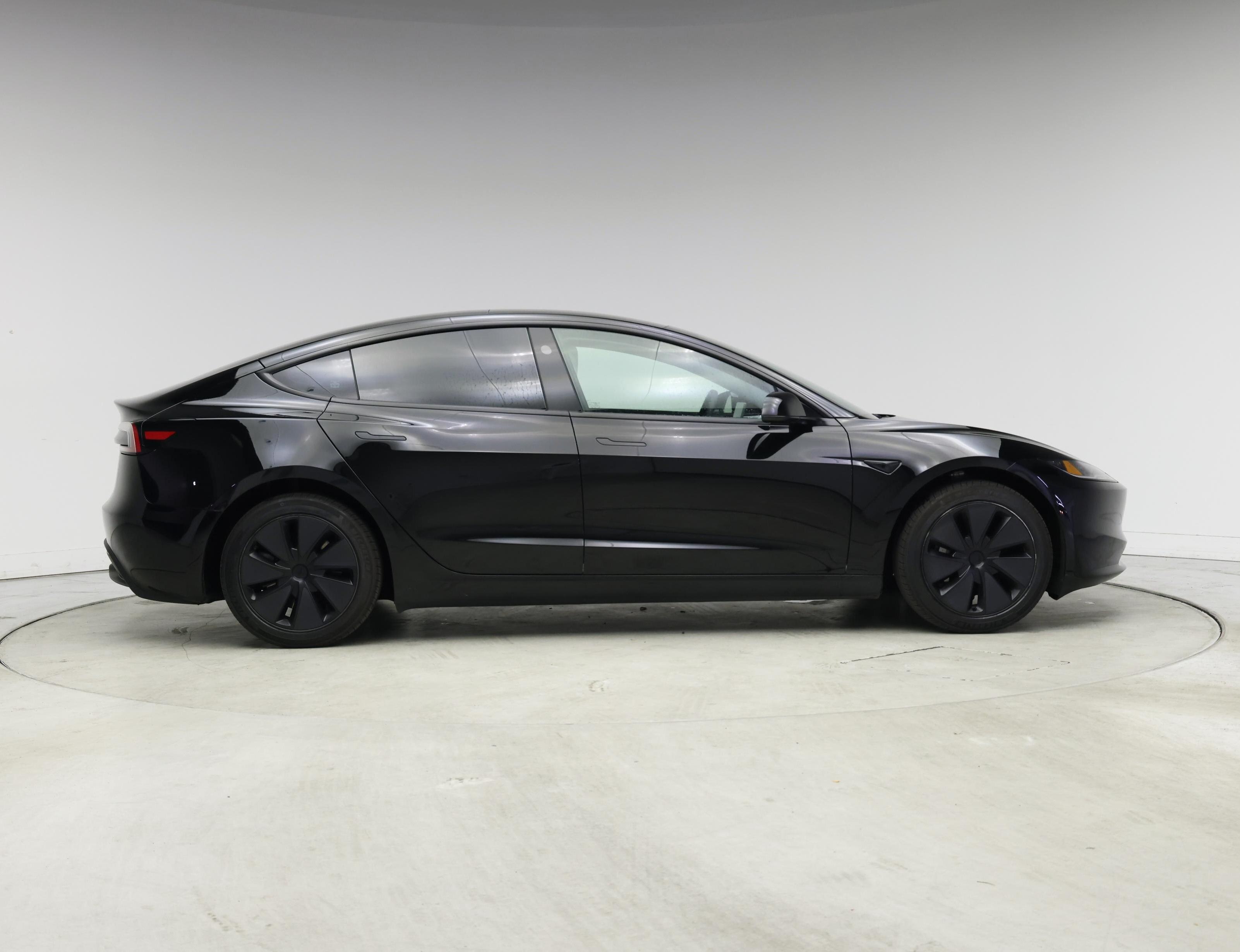 Thumbnail: 2024 Tesla Model 3 - 7