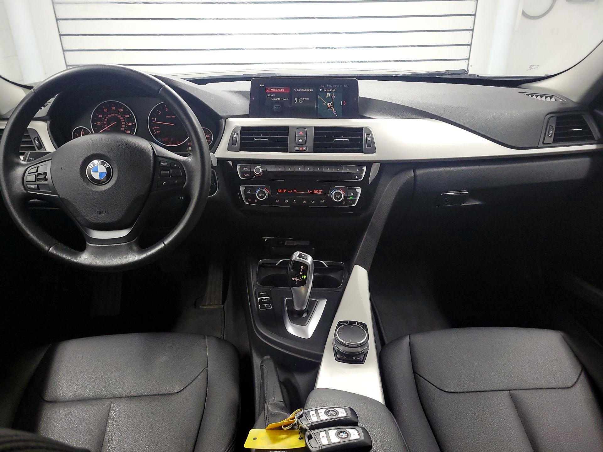 Thumbnail: 2018 BMW 3 Series - 9