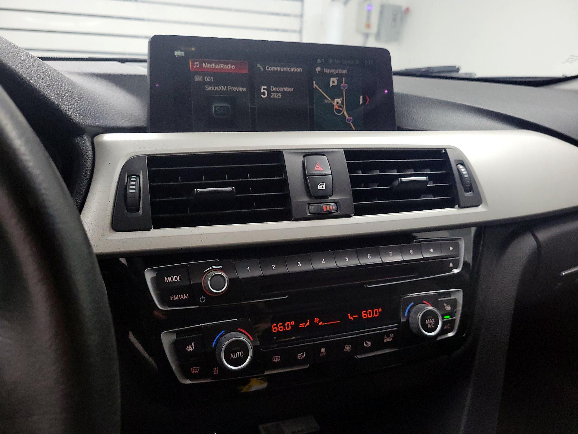 Thumbnail: 2018 BMW 3 Series - 15