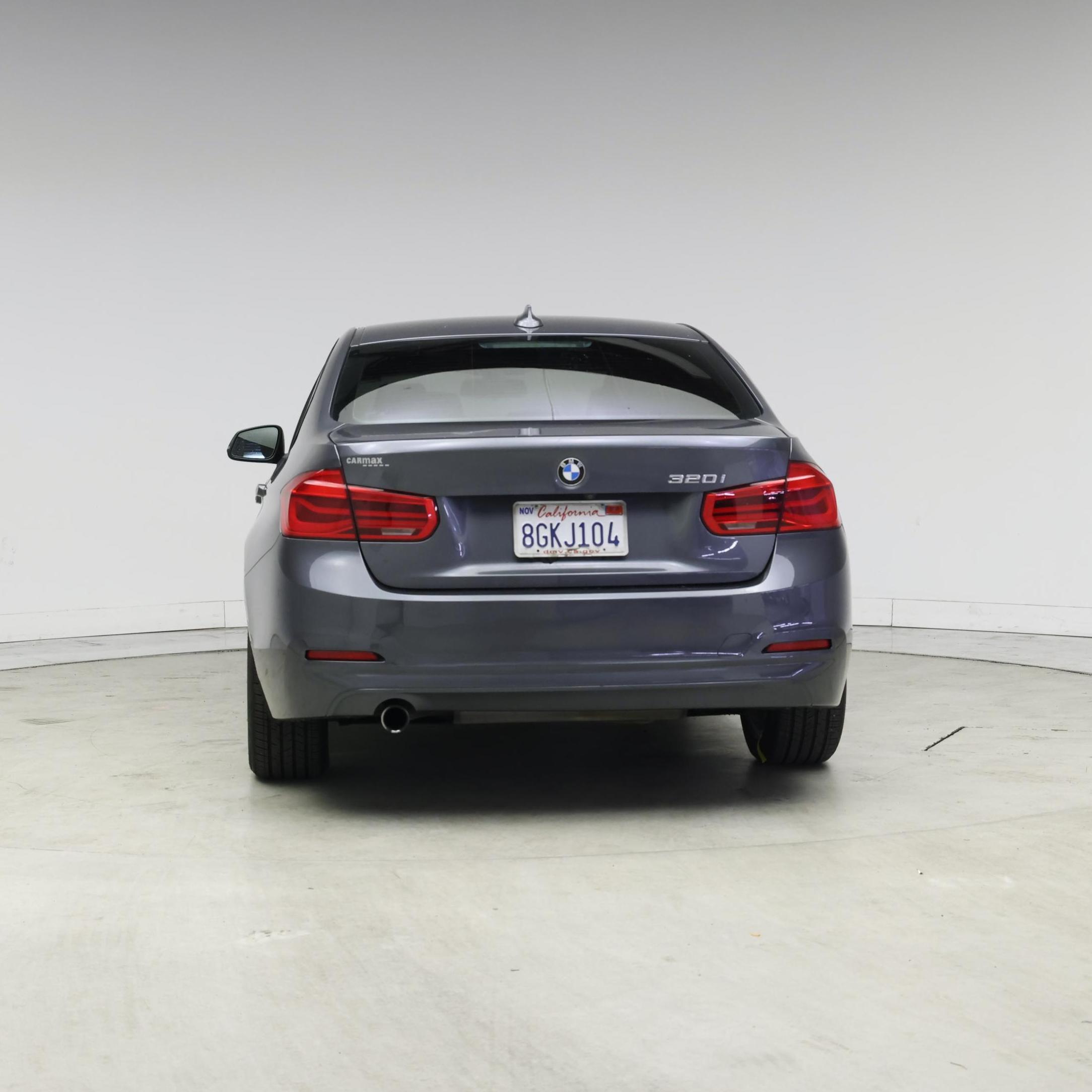 Thumbnail: 2018 BMW 3 Series - 6