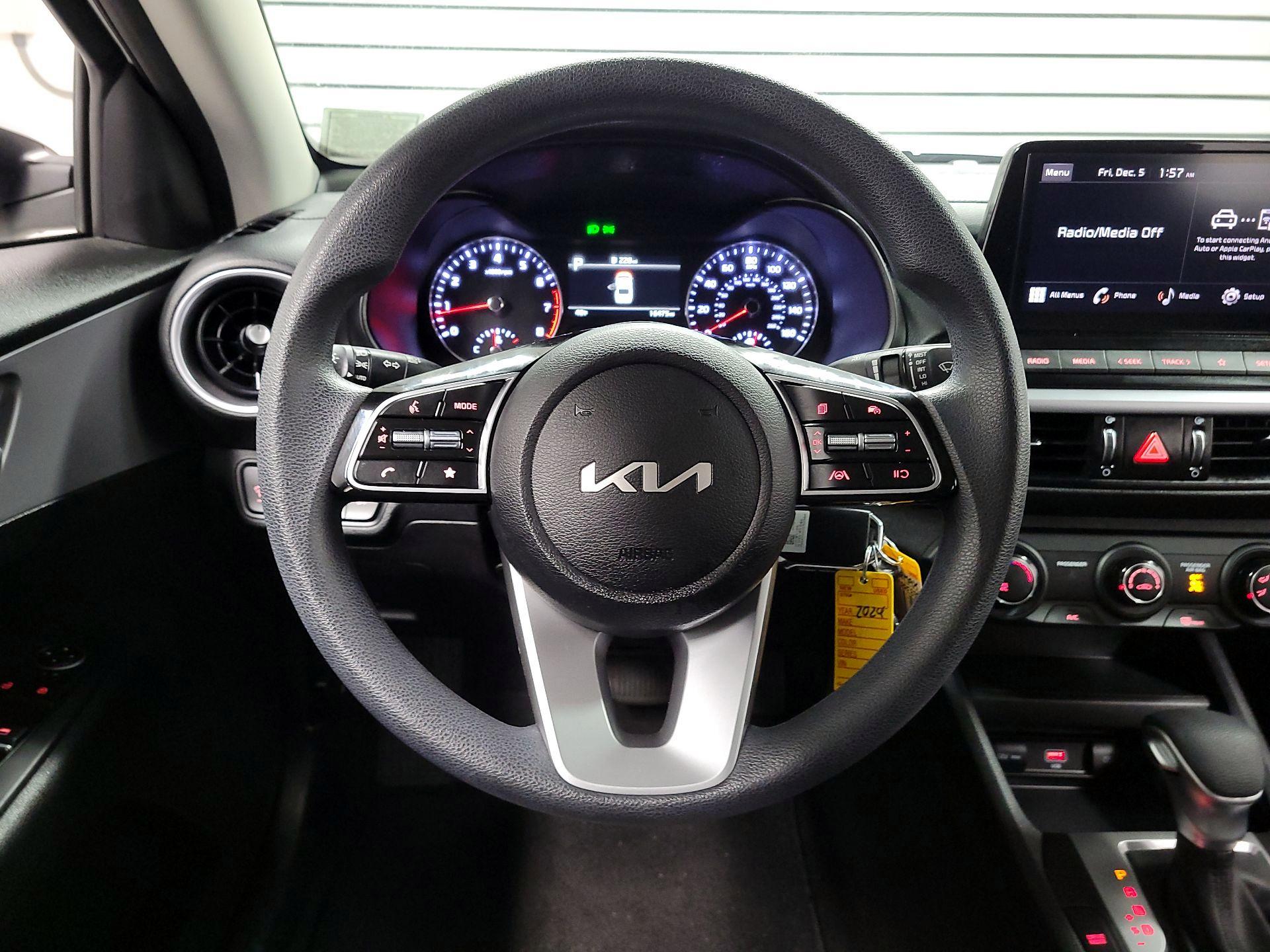 Thumbnail: 2024 Kia Forte - 10