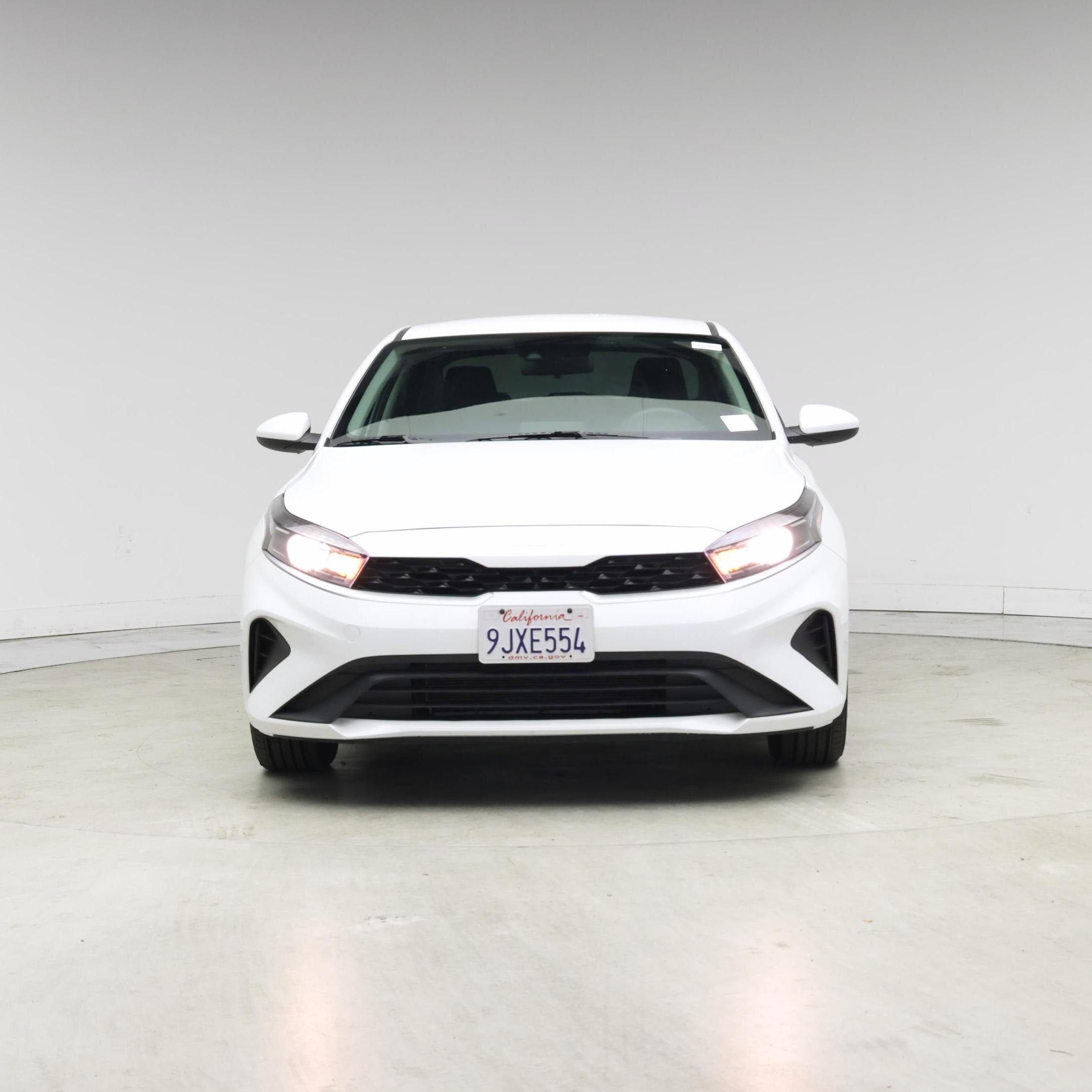 Thumbnail: 2024 Kia Forte - 5