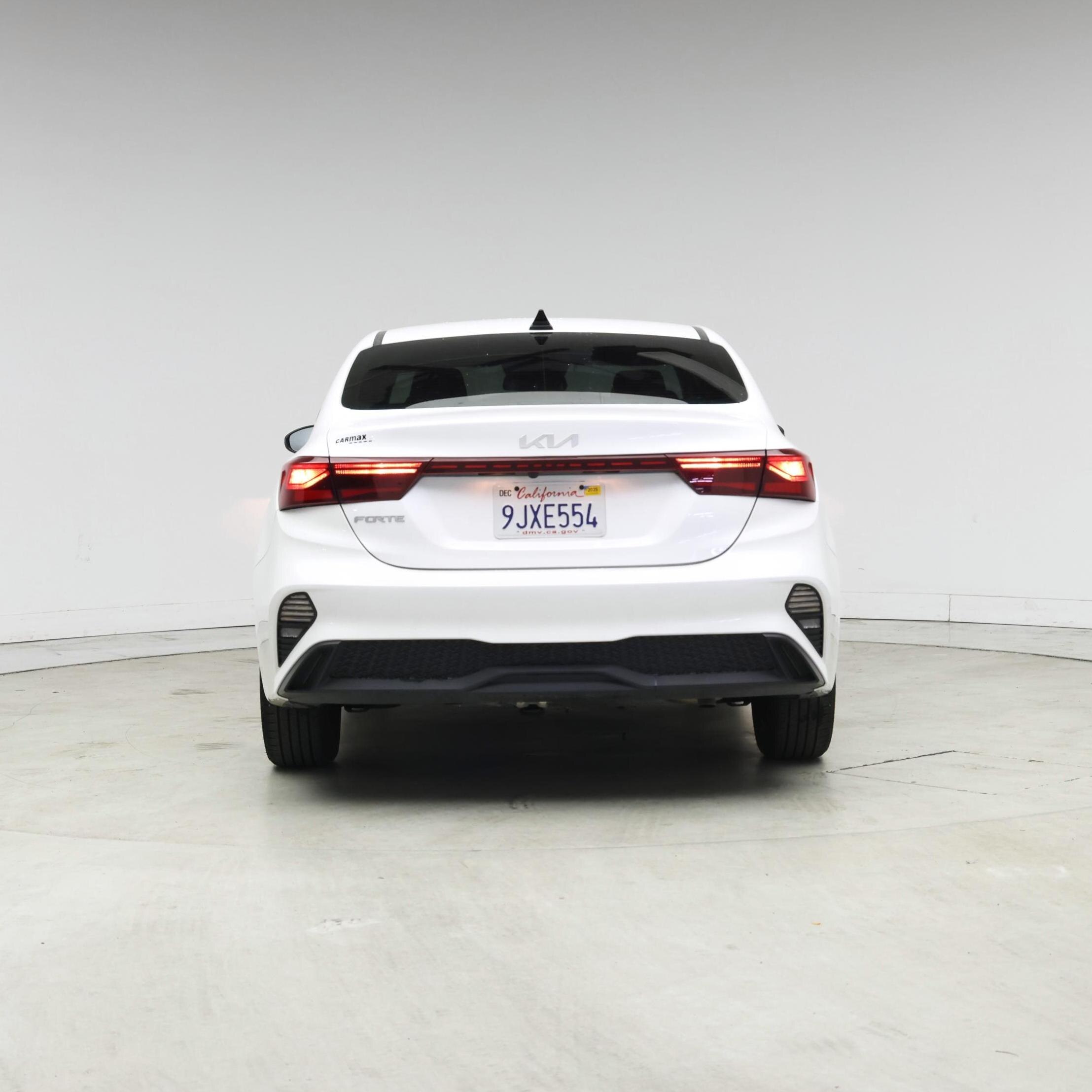 Thumbnail: 2024 Kia Forte - 6