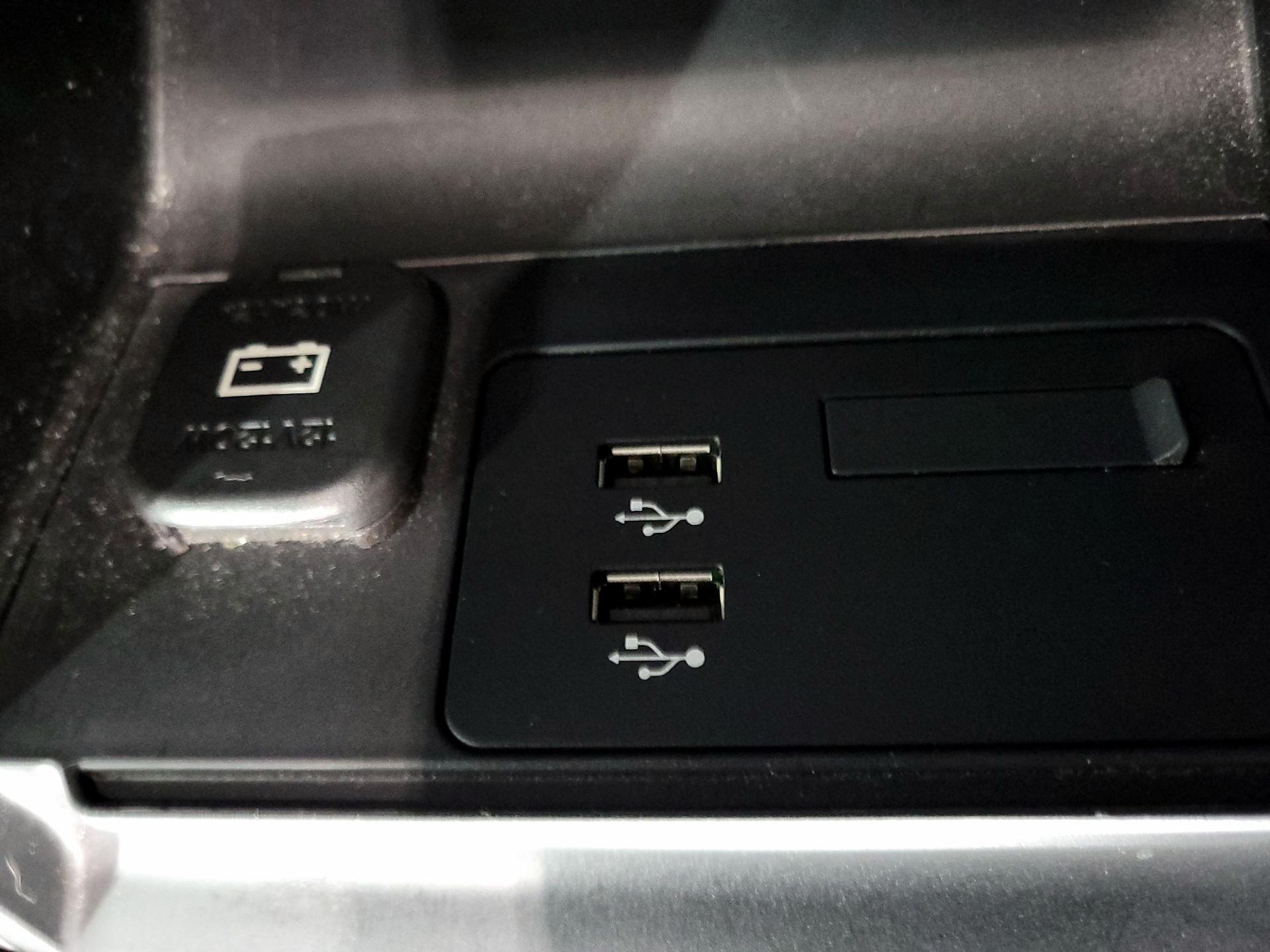 Thumbnail: 2023 Mazda Mazda3 - 18