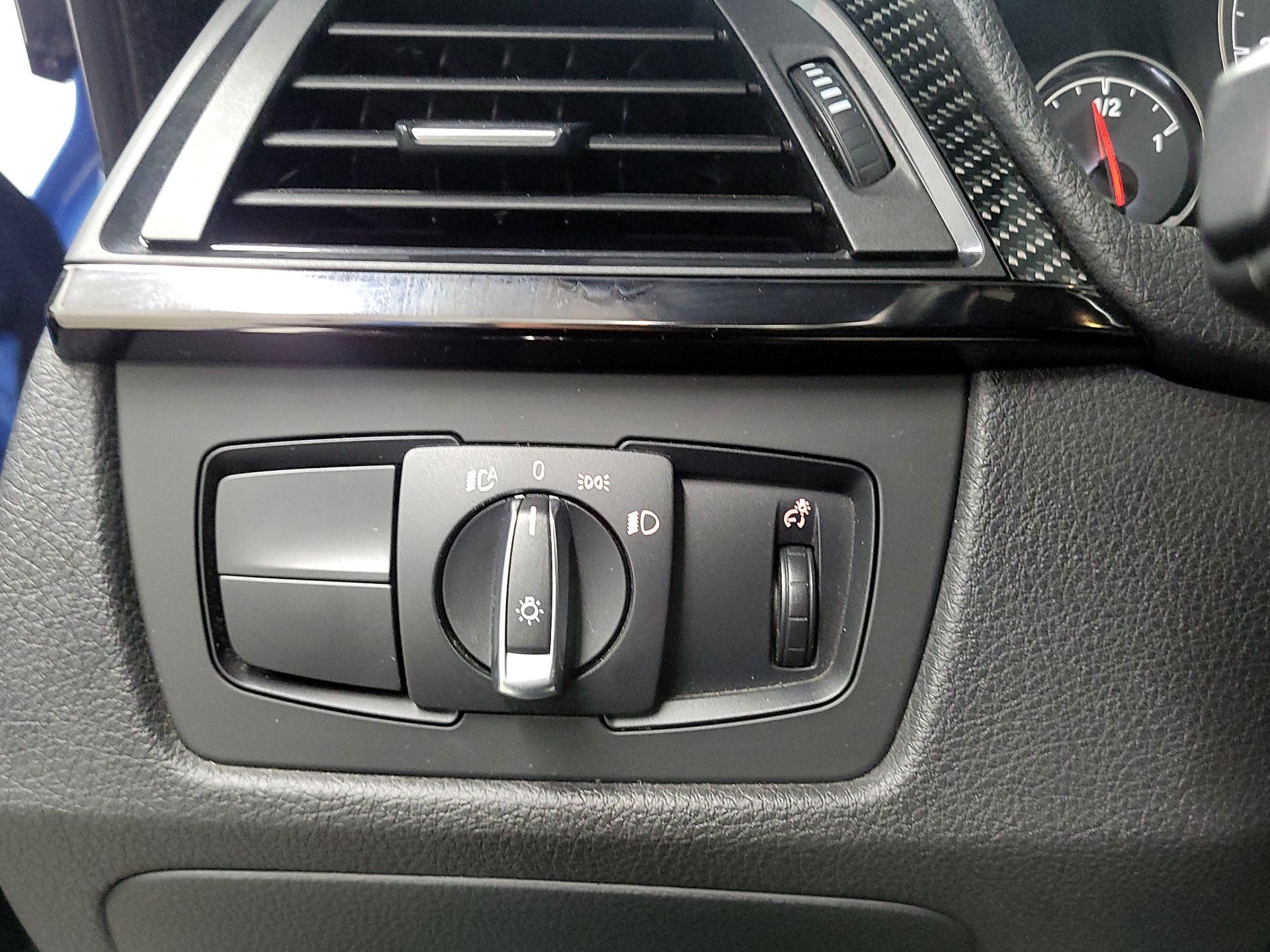 Thumbnail: 2015 BMW M4 - 13