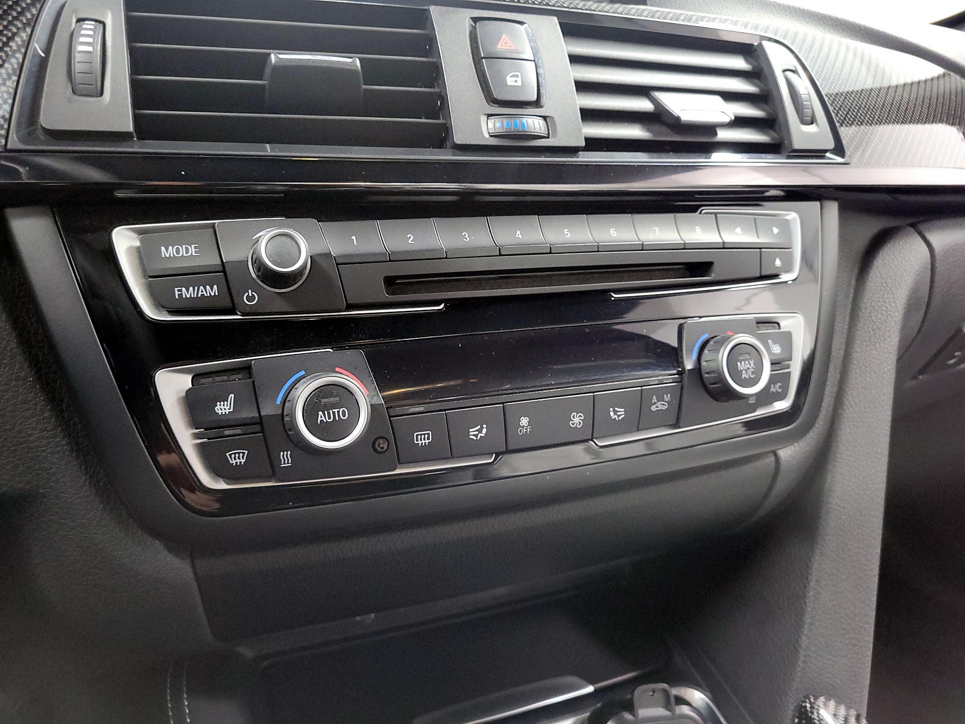 Thumbnail: 2015 BMW M4 - 15