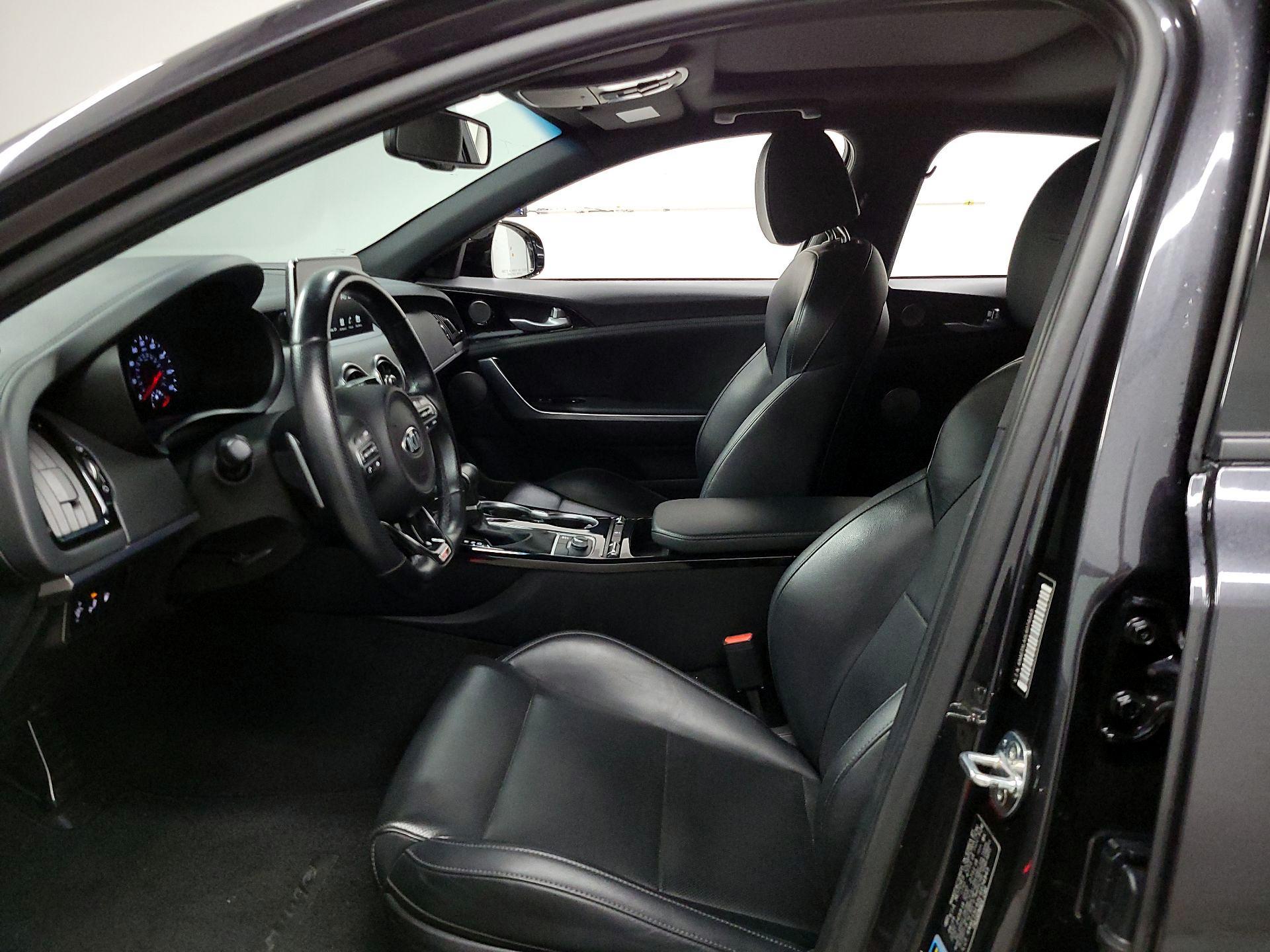 Thumbnail: 2020 Kia Stinger - 11