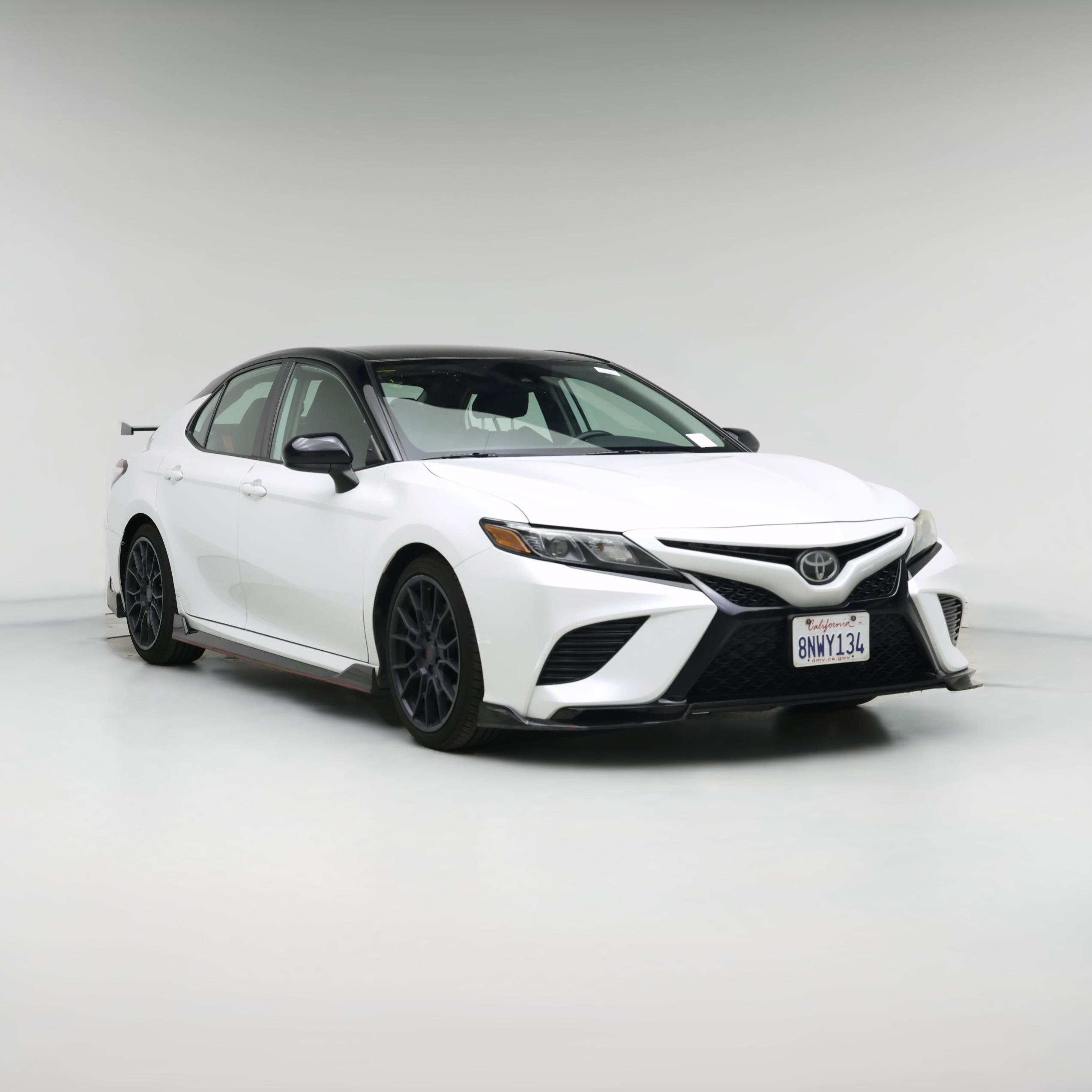 Thumbnail: 2020 Toyota Camry - 1