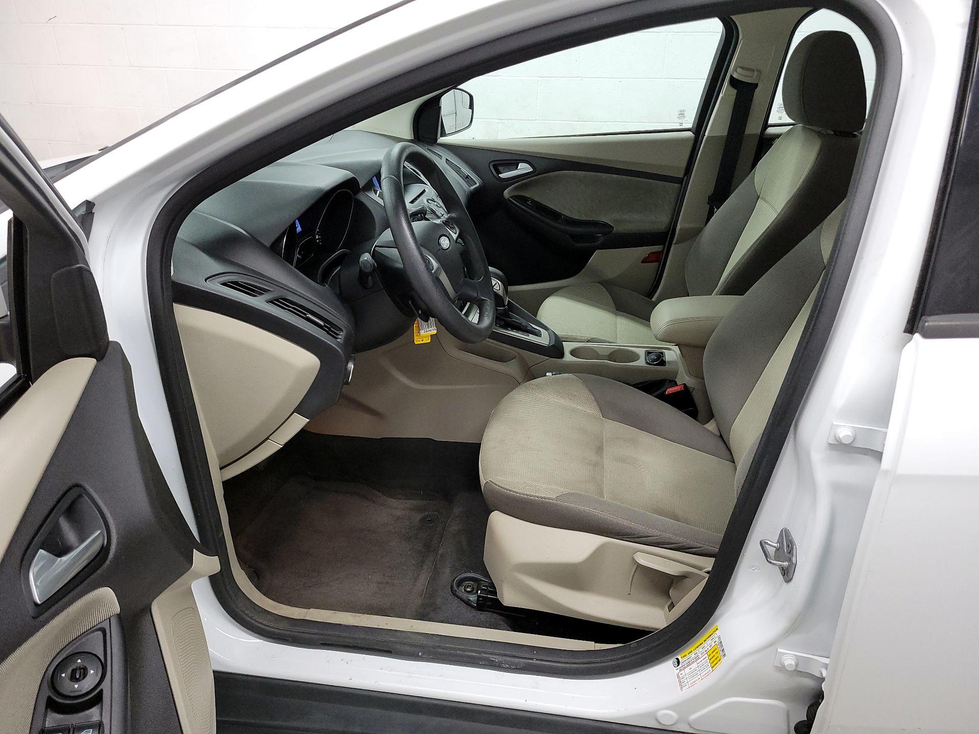 Thumbnail: 2014 Ford Focus - 11