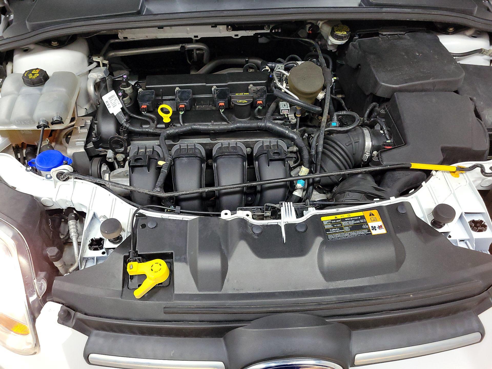 Thumbnail: 2014 Ford Focus - 19