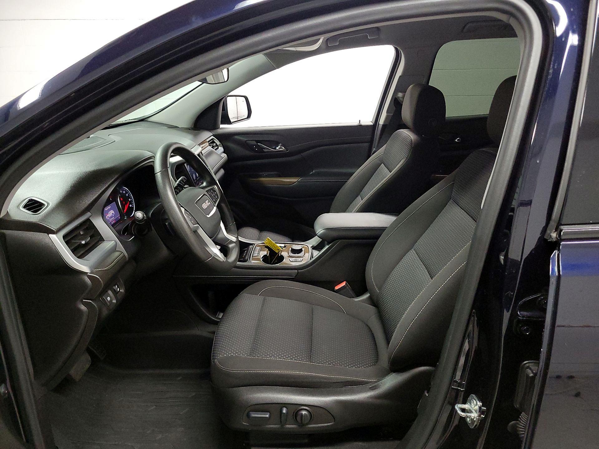 Thumbnail: 2022 GMC Acadia - 11