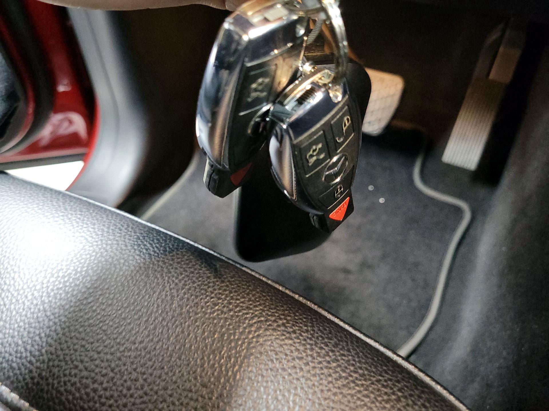 Thumbnail: 2016 Mercedes-Benz GLE - 20