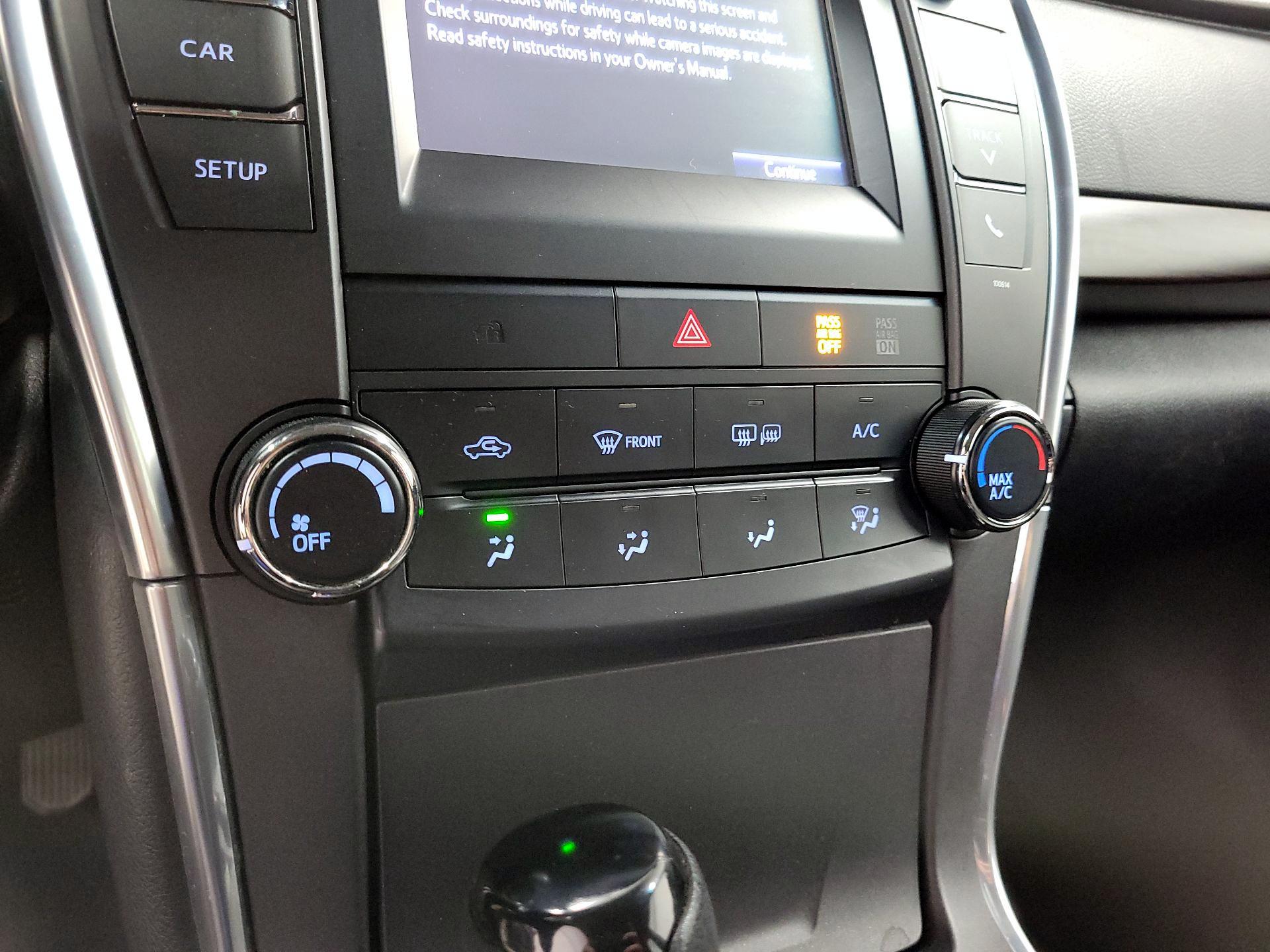 Thumbnail: 2017 Toyota Camry - 14