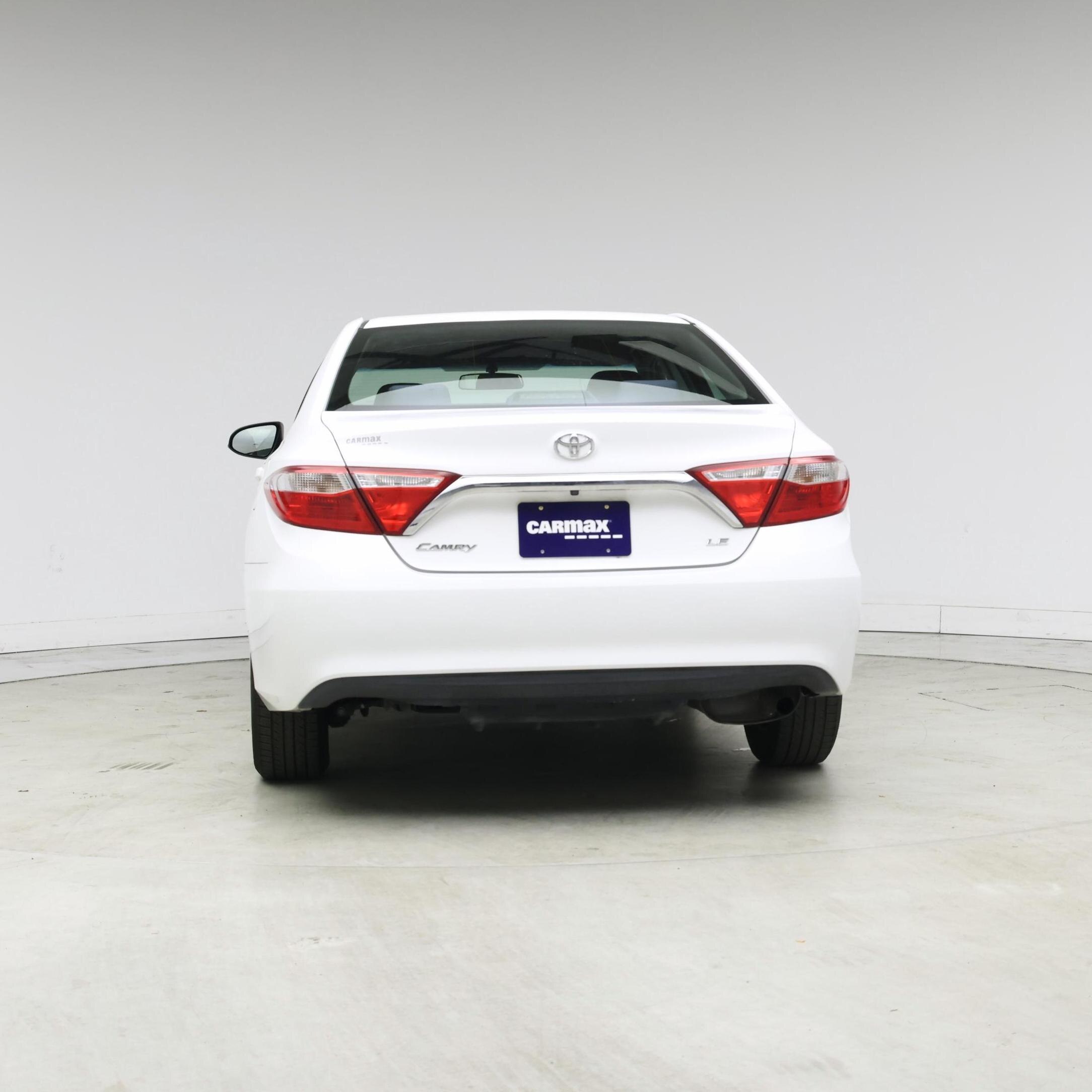 Thumbnail: 2017 Toyota Camry - 6