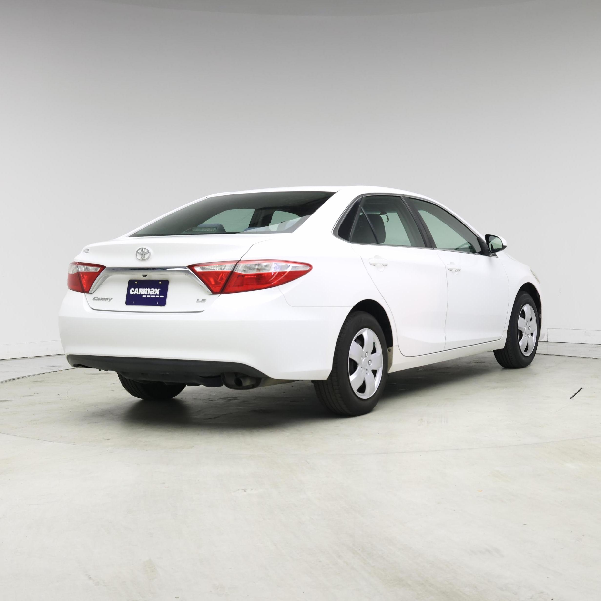 Thumbnail: 2017 Toyota Camry - 8