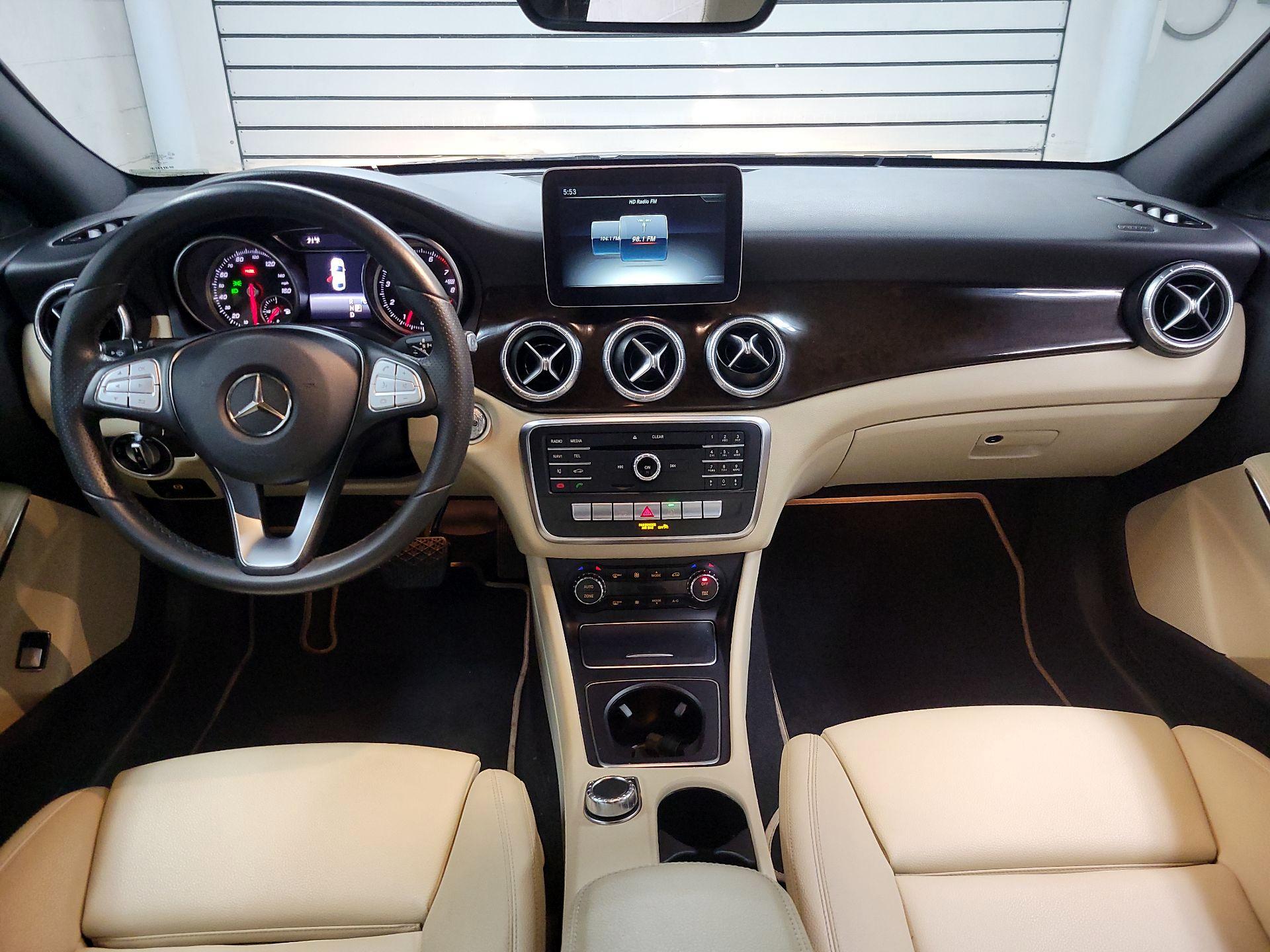 Thumbnail: 2017 Mercedes-Benz CLA - 9