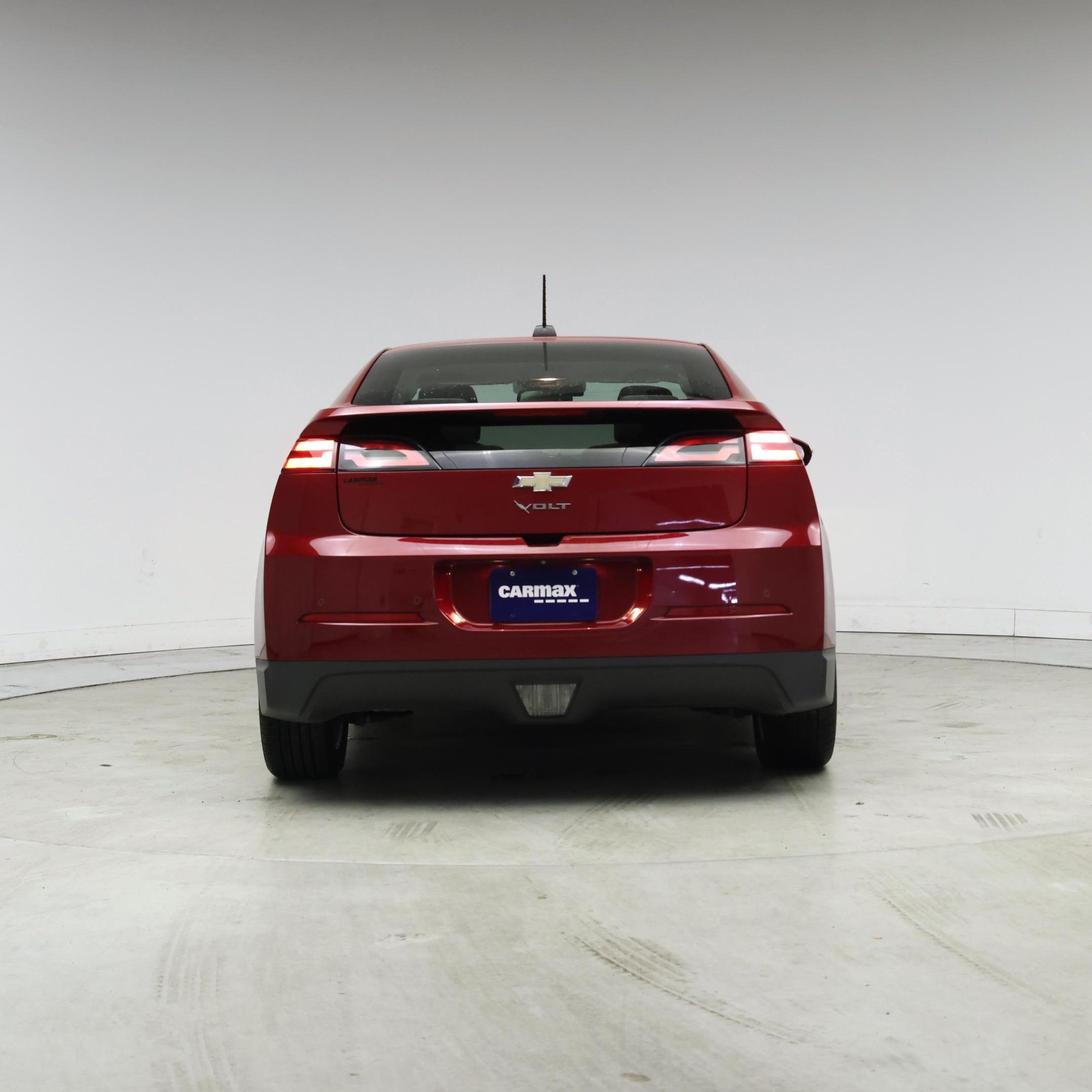 Thumbnail: 2015 Chevrolet Volt - 6